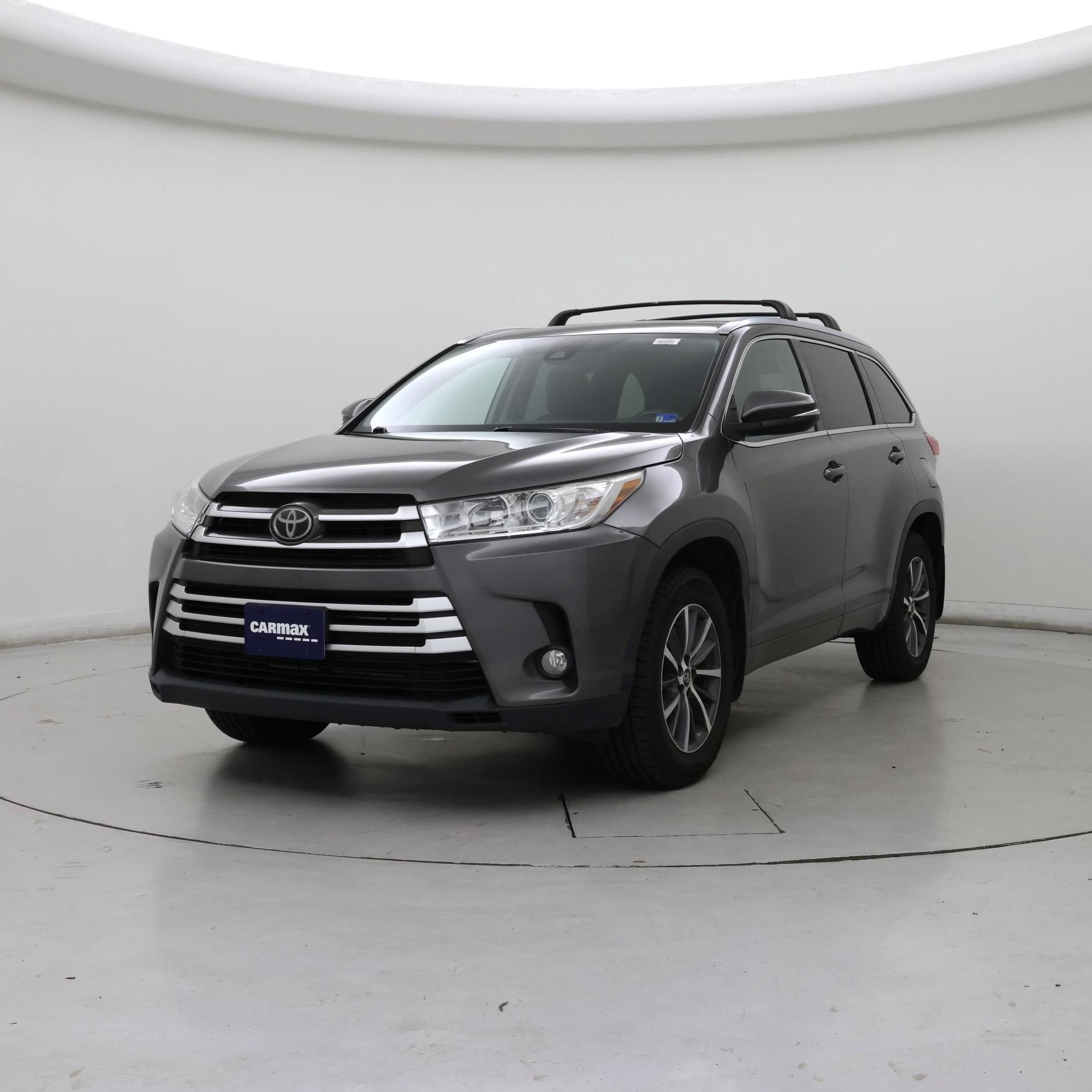 Thumbnail: 2018 Toyota Highlander - 4
