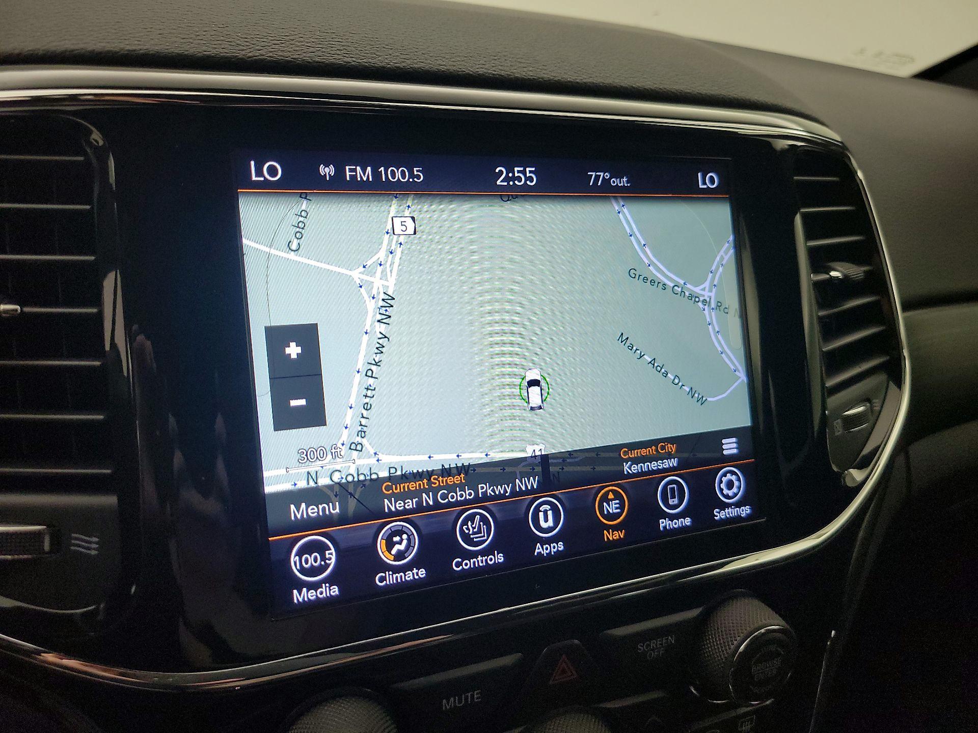 Thumbnail: 2021 Jeep Grand Cherokee - 14