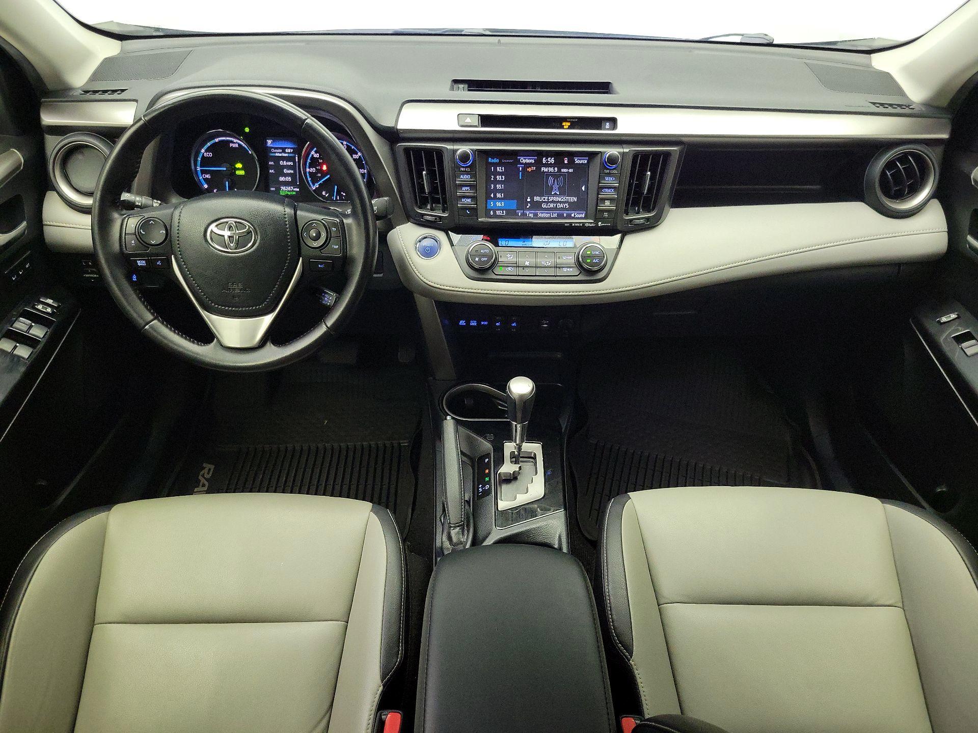 Thumbnail: 2016 Toyota RAV4 - 9