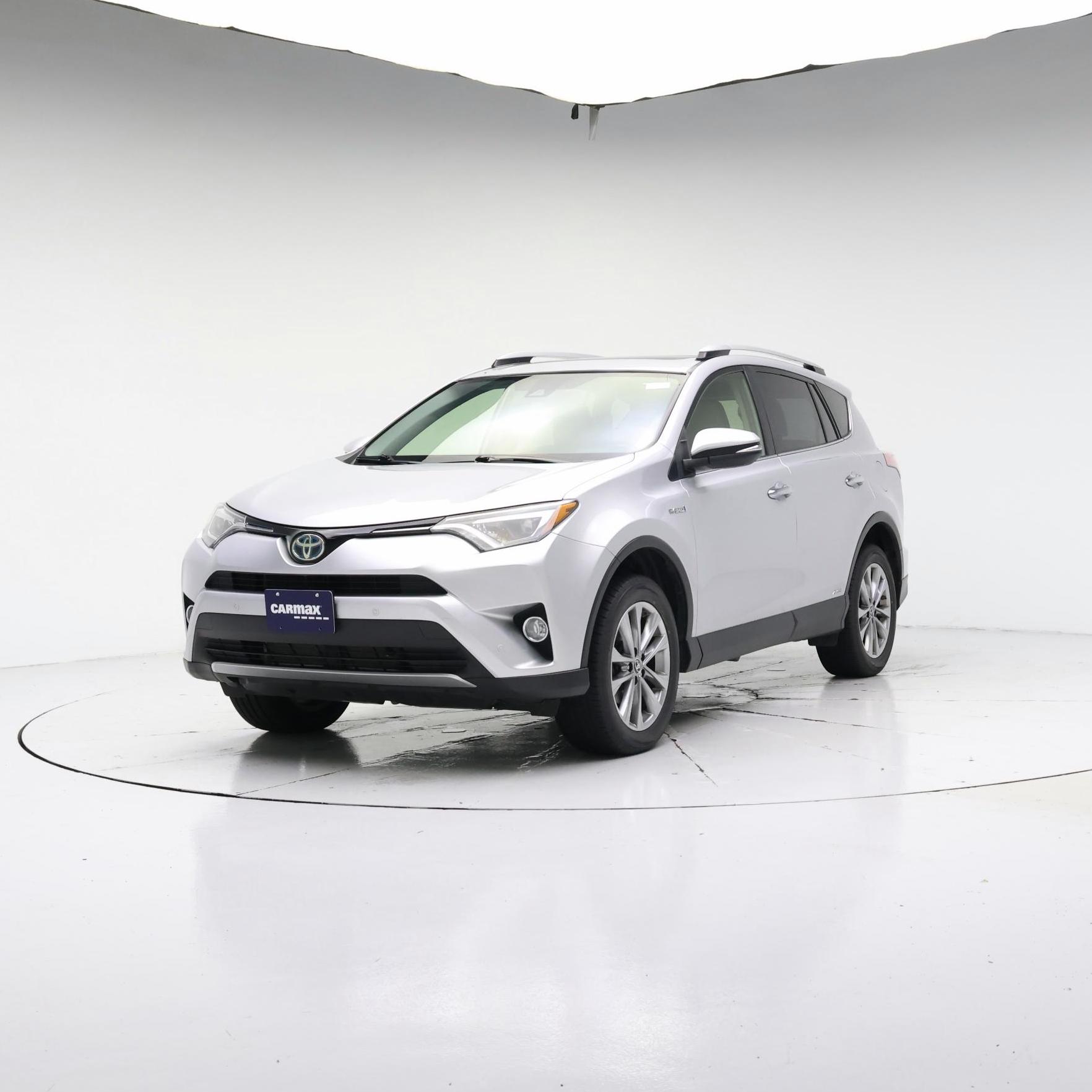 Thumbnail: 2016 Toyota RAV4 - 4