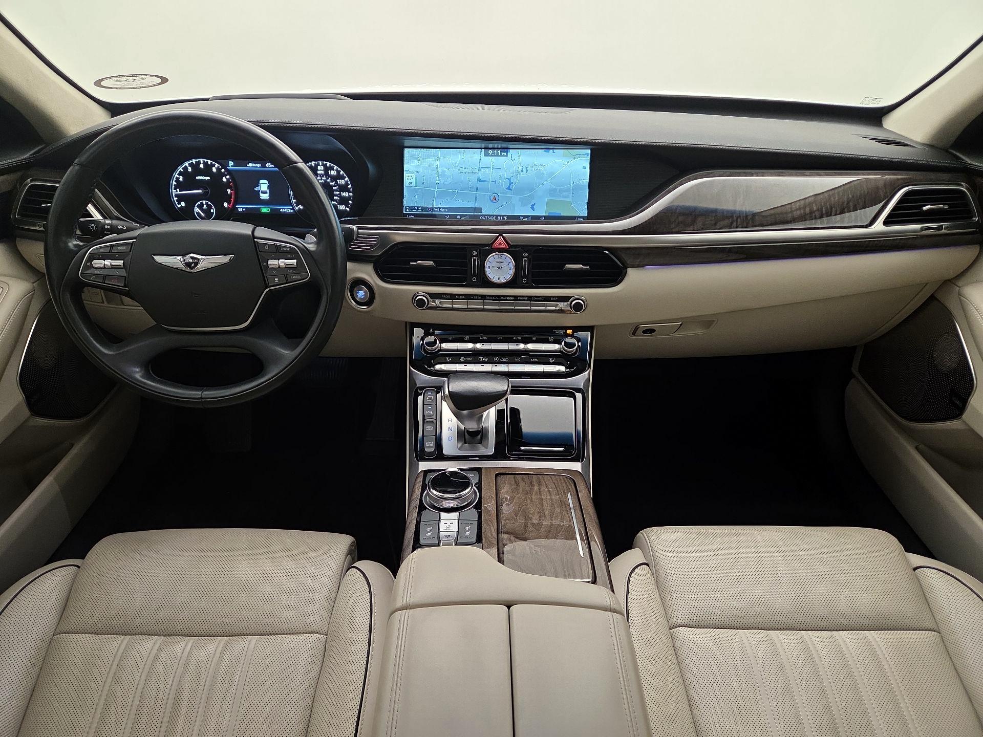 Thumbnail: 2019 Genesis G90 - 9