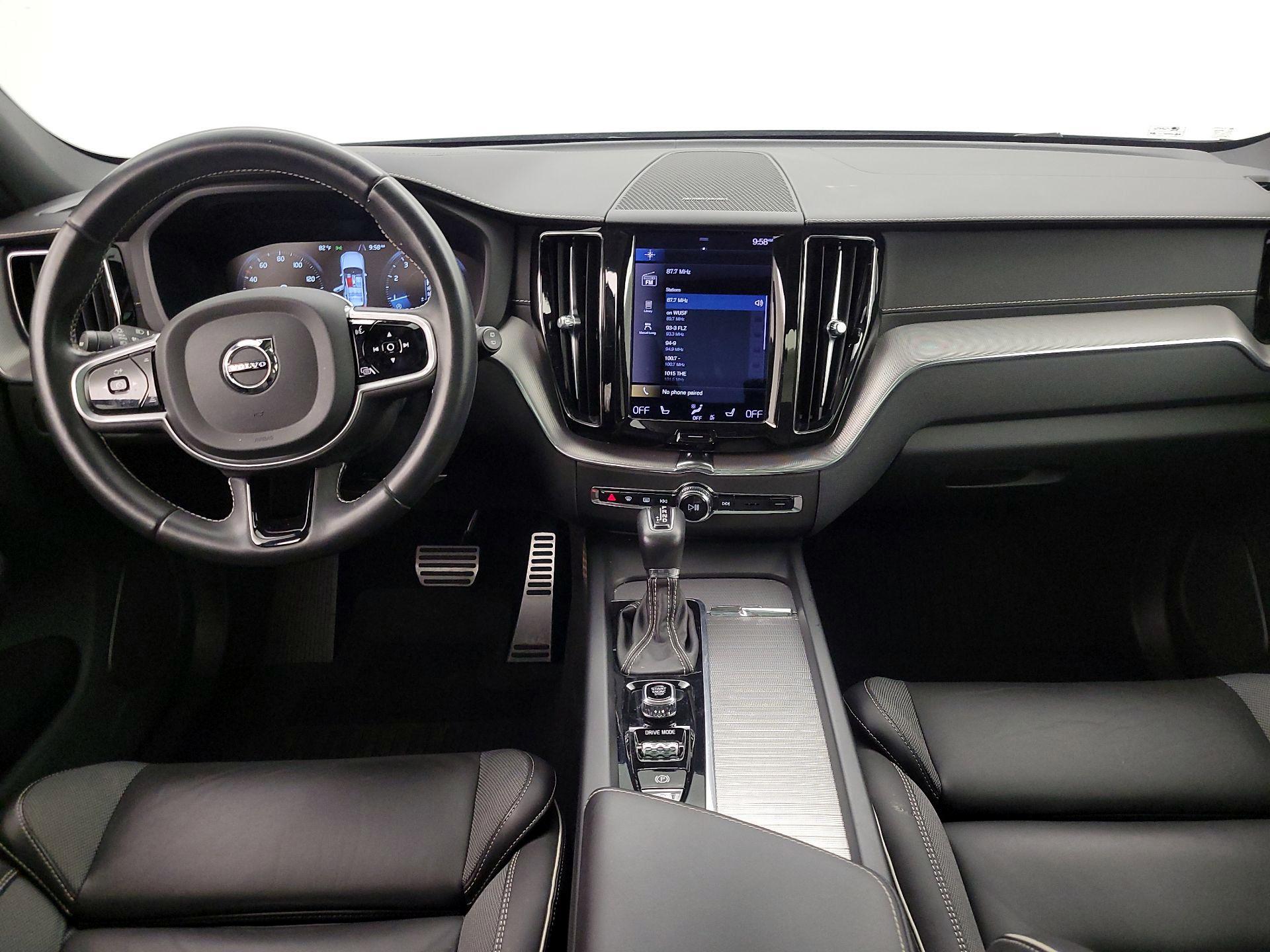 Thumbnail: 2021 Volvo XC60 - 9