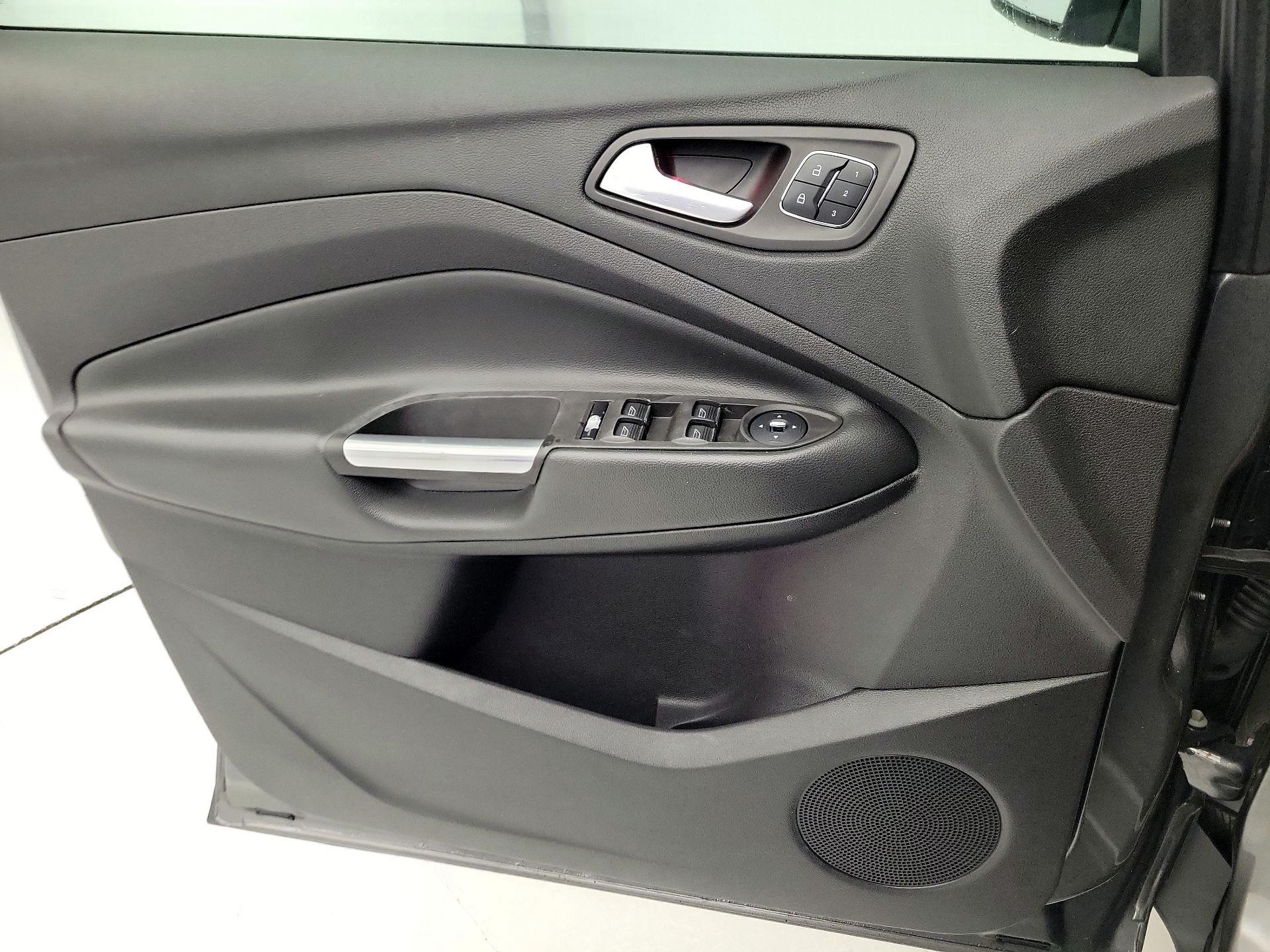 Thumbnail: 2014 Ford Escape - 12