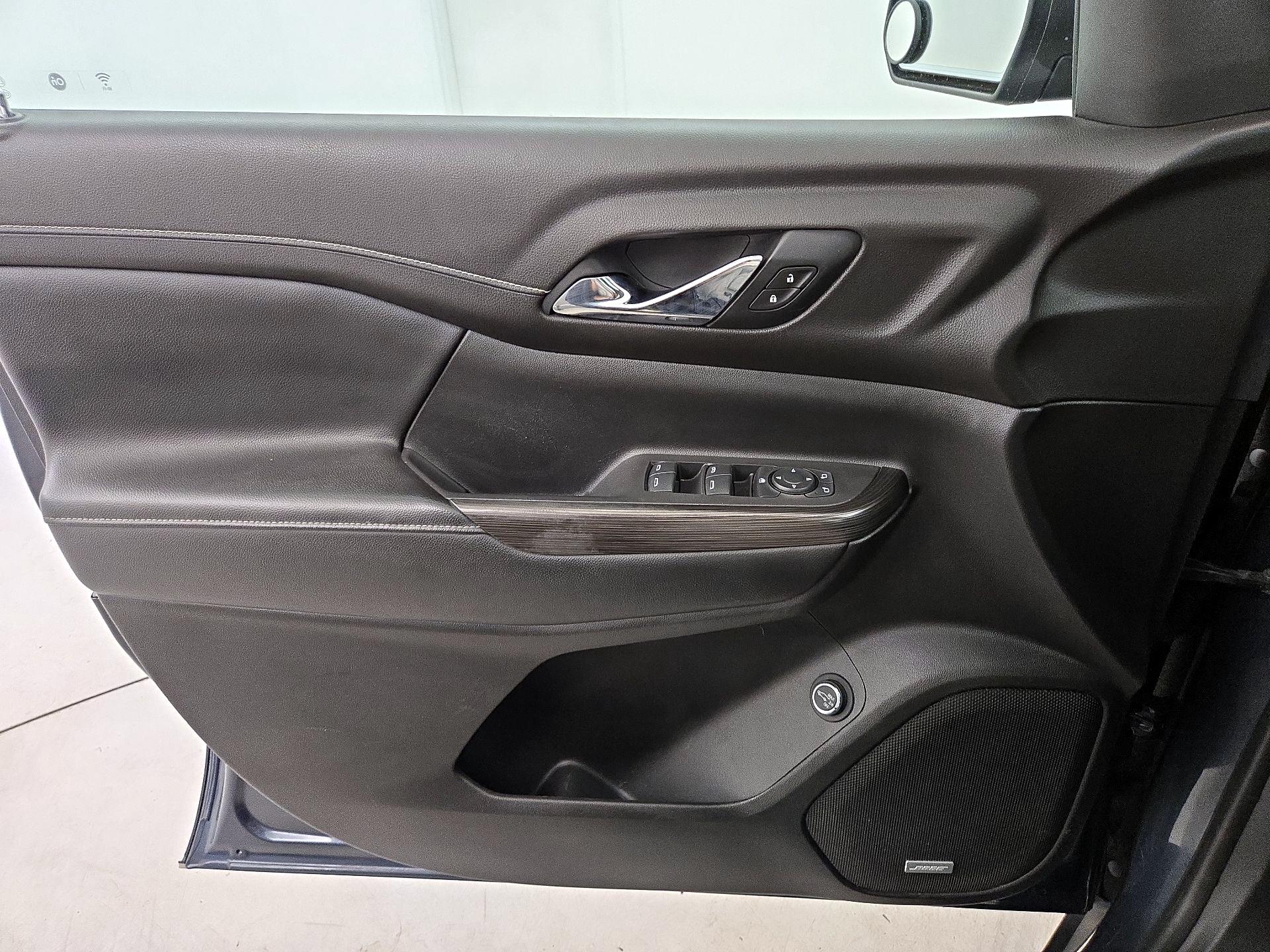 Thumbnail: 2019 GMC Acadia - 12