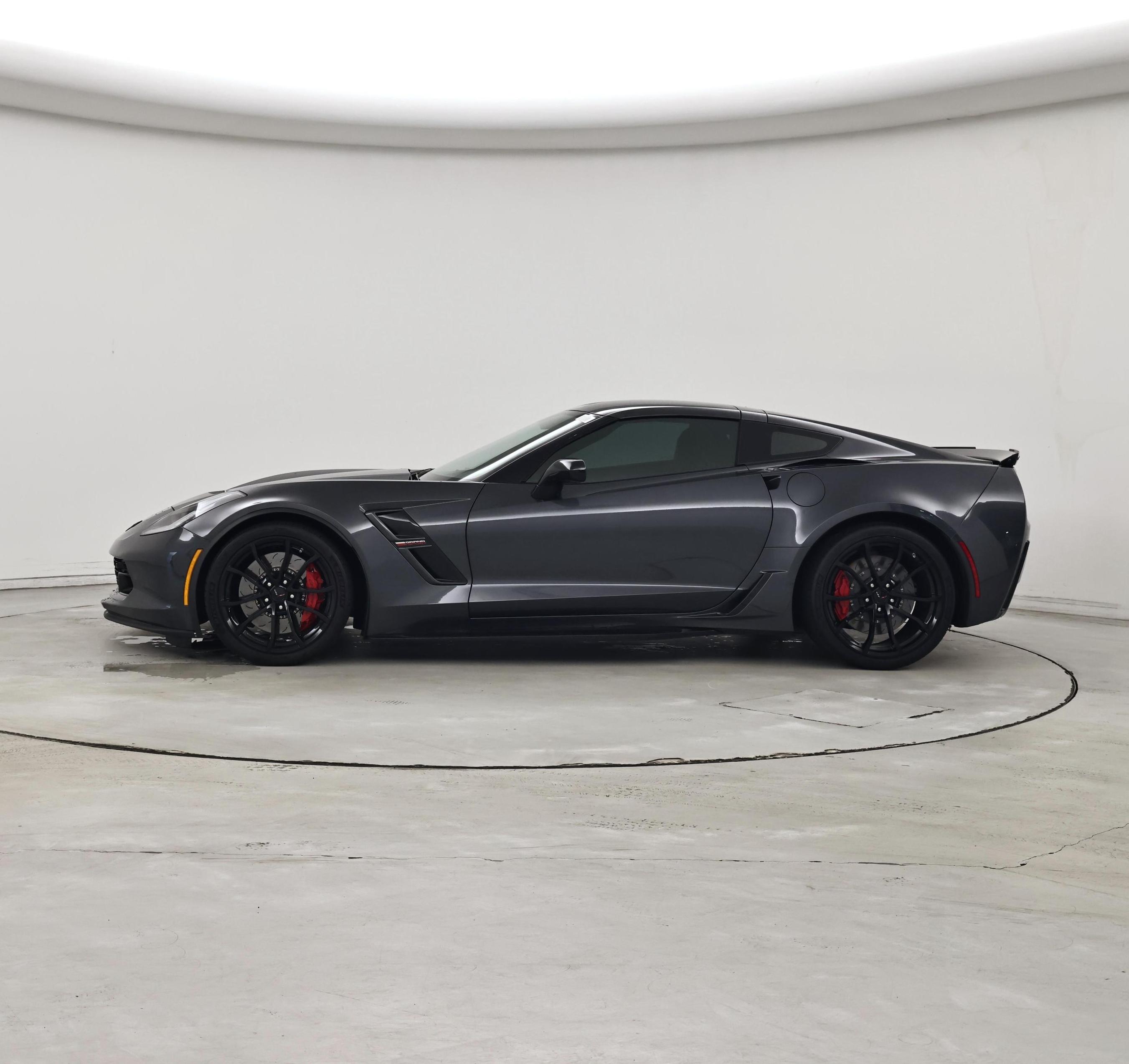 Thumbnail: 2017 Chevrolet Corvette - 3