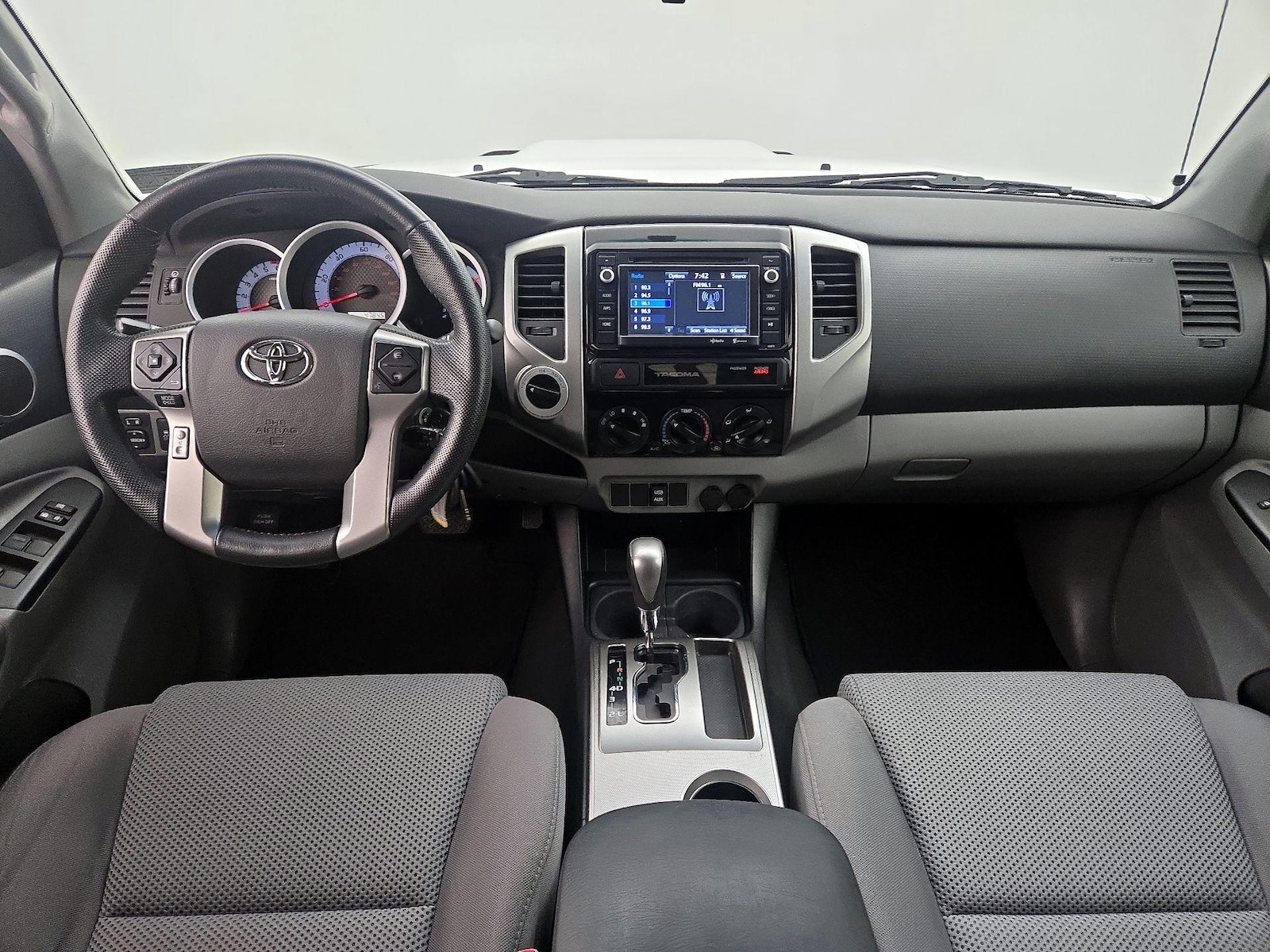 2015 Toyota Tacoma TRD Pro - Photo 10