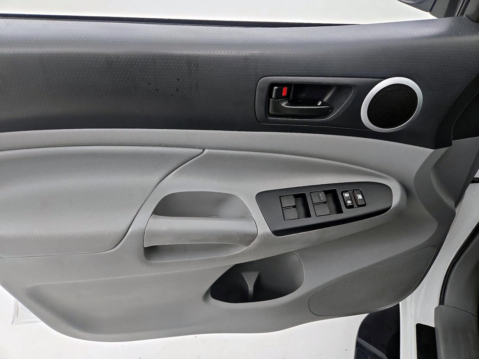2015 Toyota Tacoma TRD Pro - Photo 13