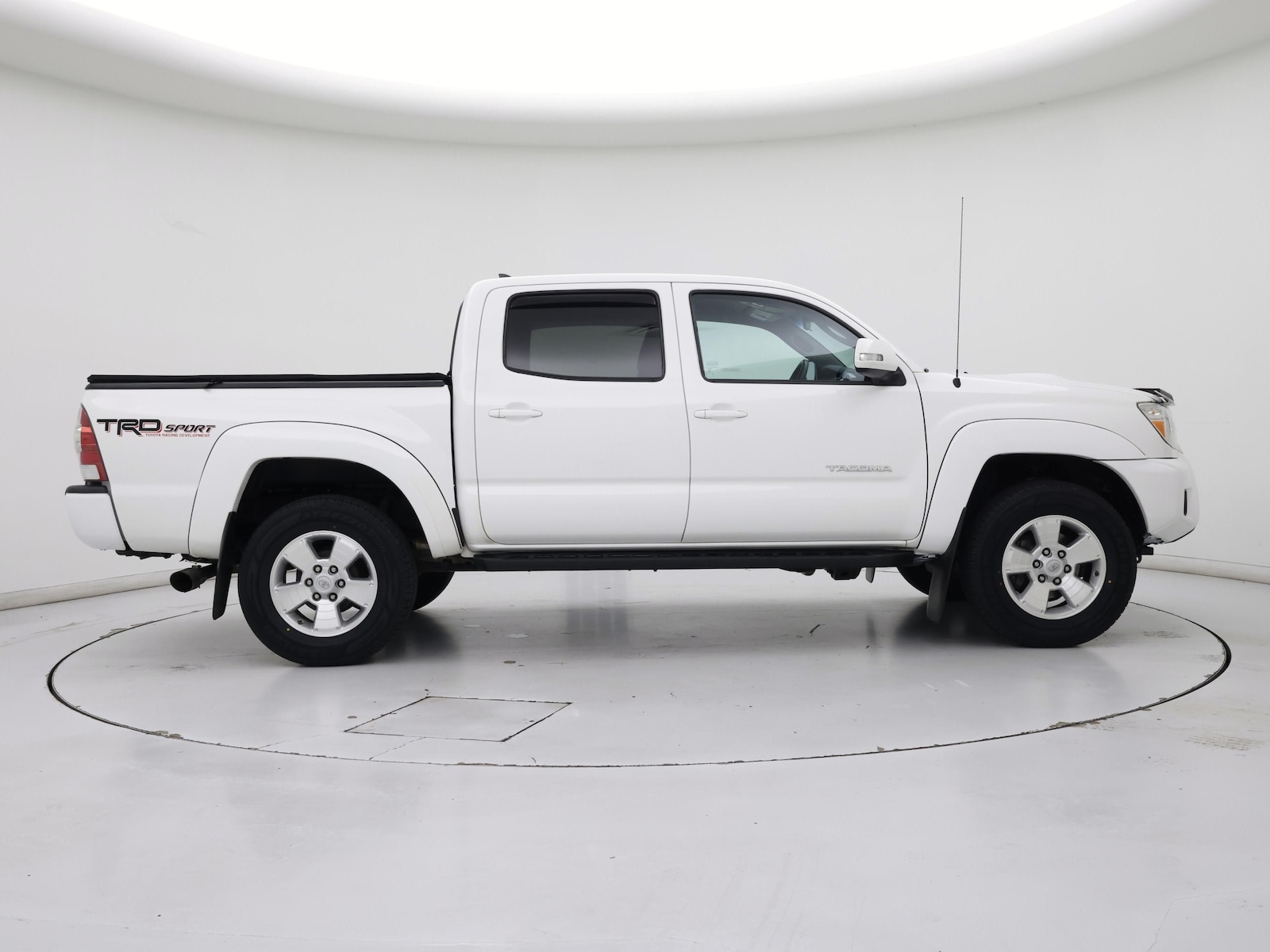 2015 Toyota Tacoma TRD Pro - Photo 8
