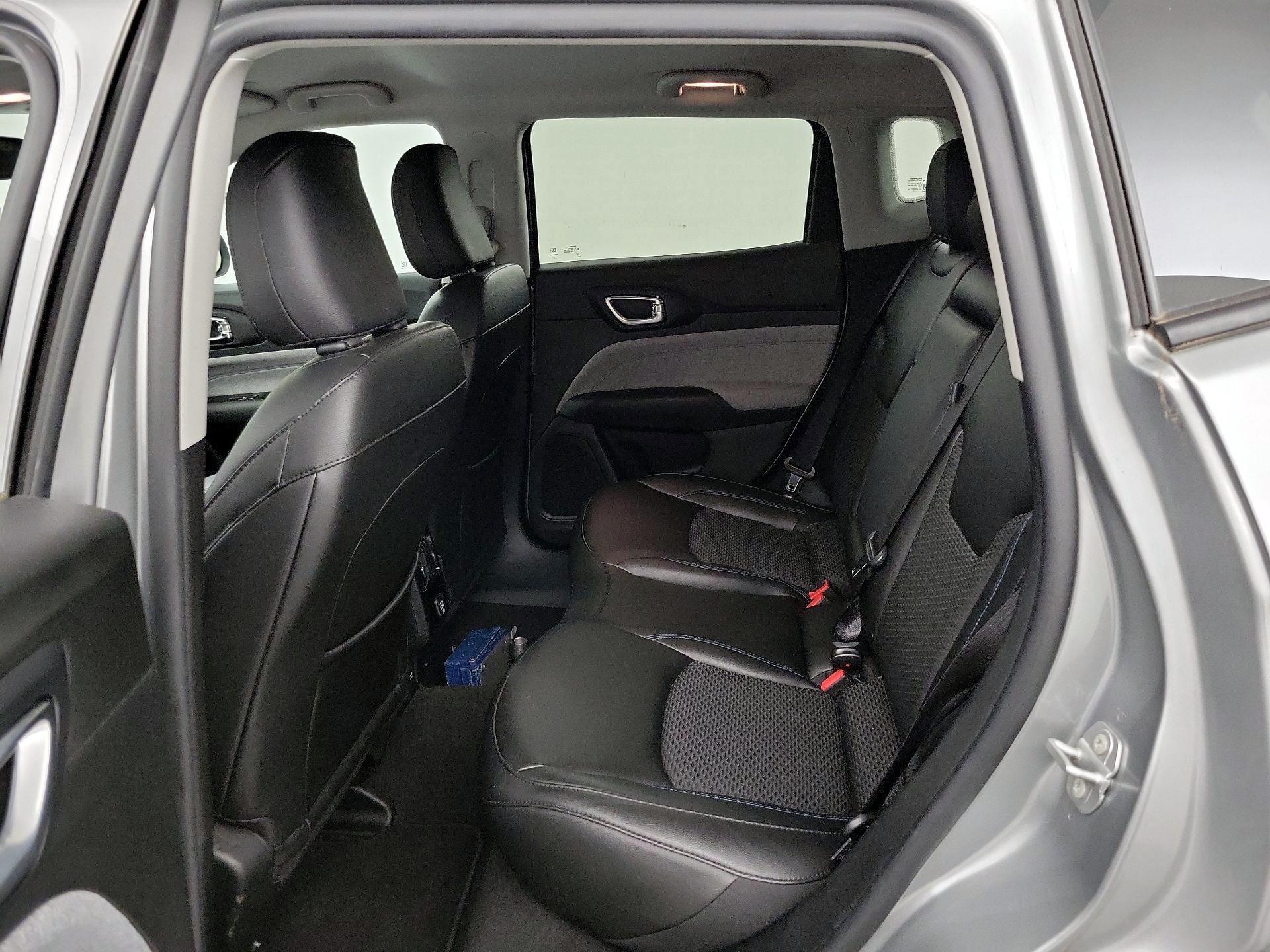 Thumbnail: 2022 Jeep Compass - 19