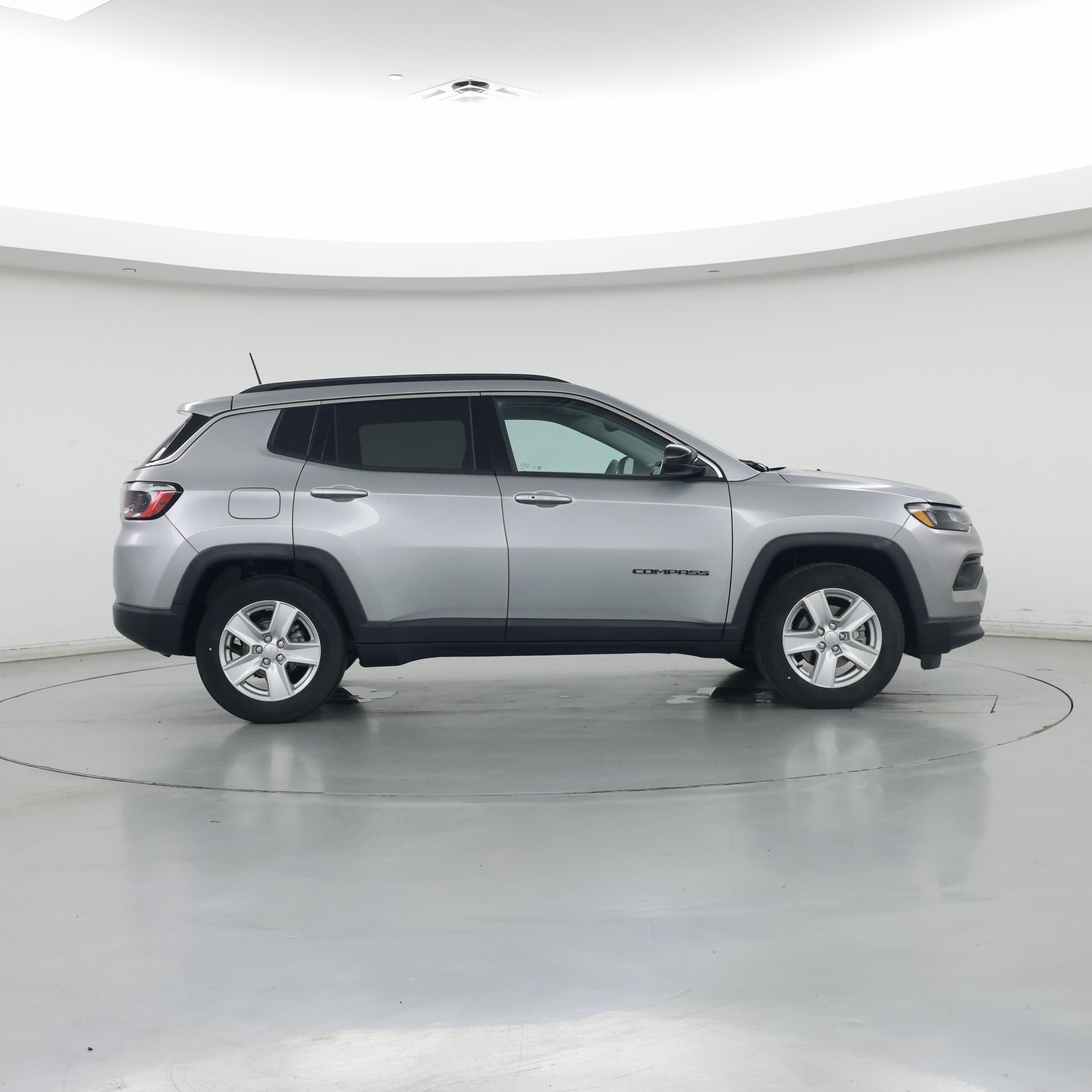 Thumbnail: 2022 Jeep Compass - 7