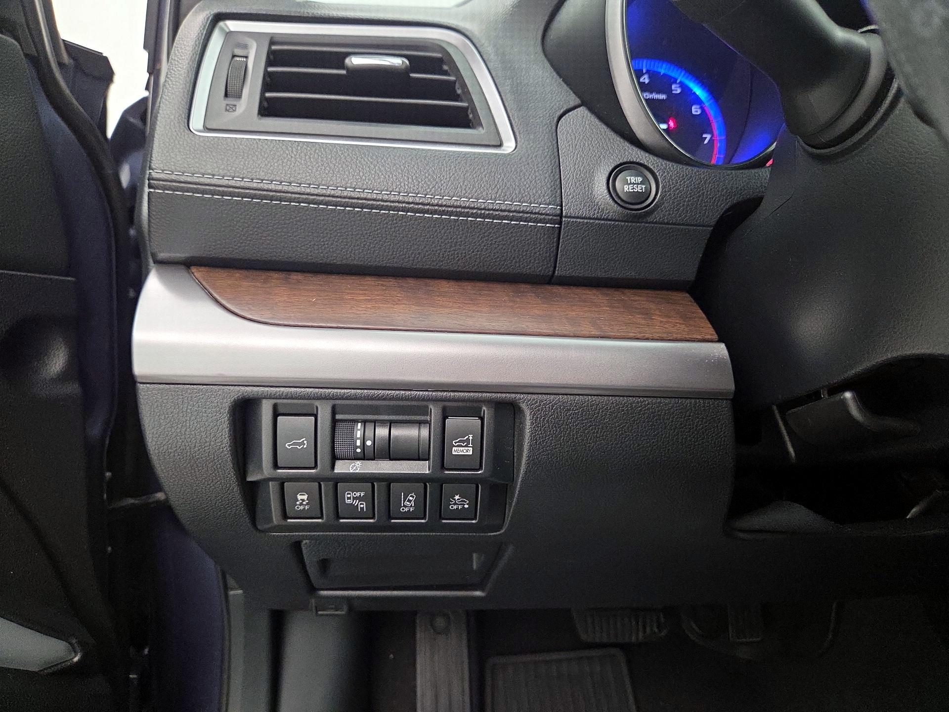 Thumbnail: 2018 Subaru Outback - 13