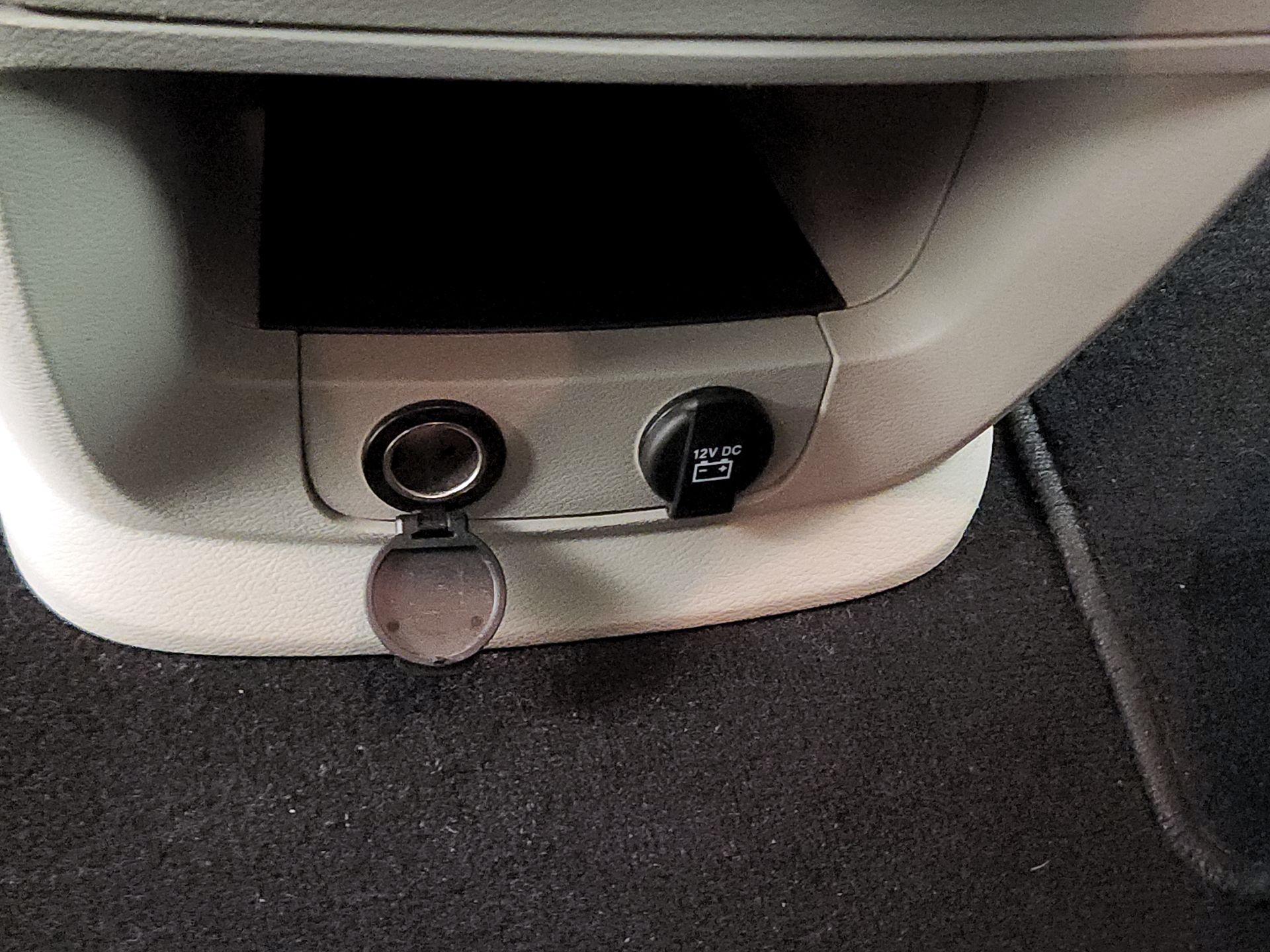 Thumbnail: 2020 Dodge Grand Caravan - 18