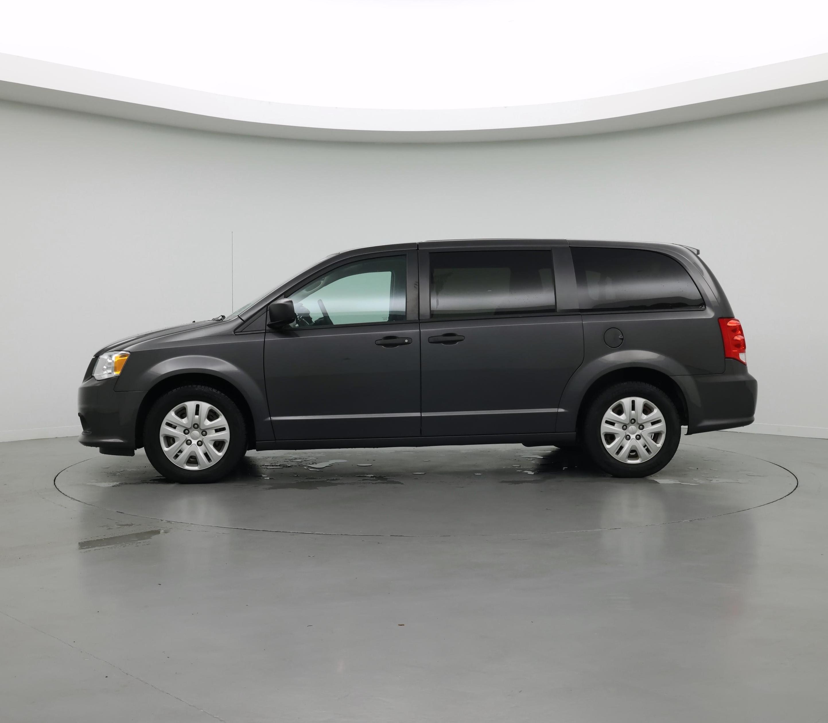 Thumbnail: 2020 Dodge Grand Caravan - 3