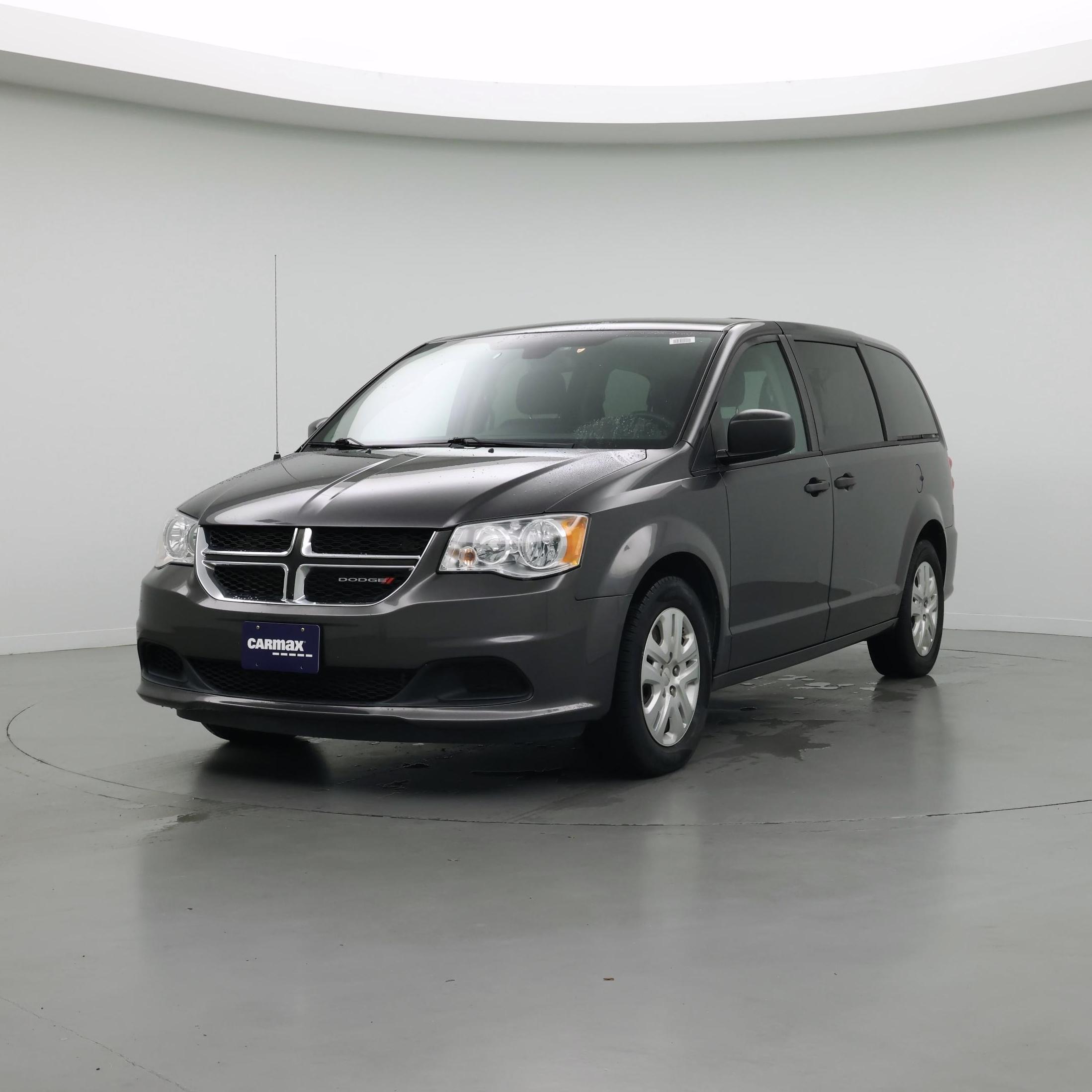 Thumbnail: 2020 Dodge Grand Caravan - 4