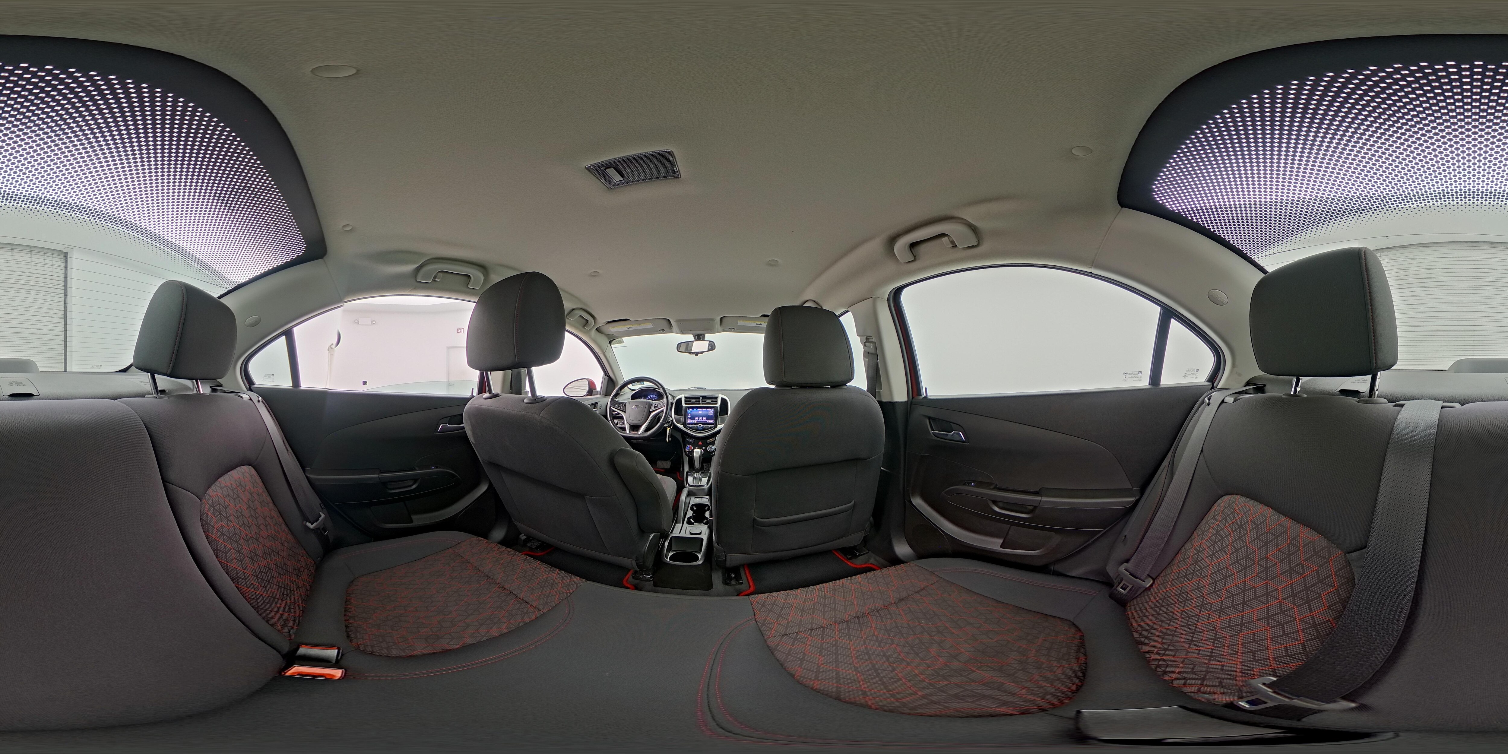 2020 Chevrolet Sonic LT - Photo 27