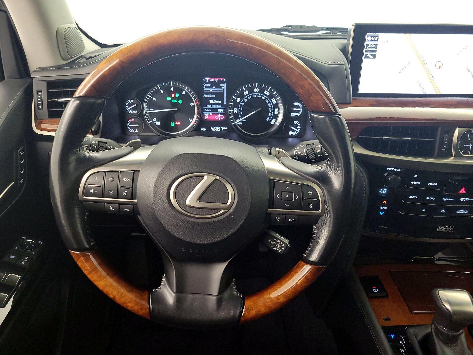 Thumbnail: 2017 Lexus LX - 10