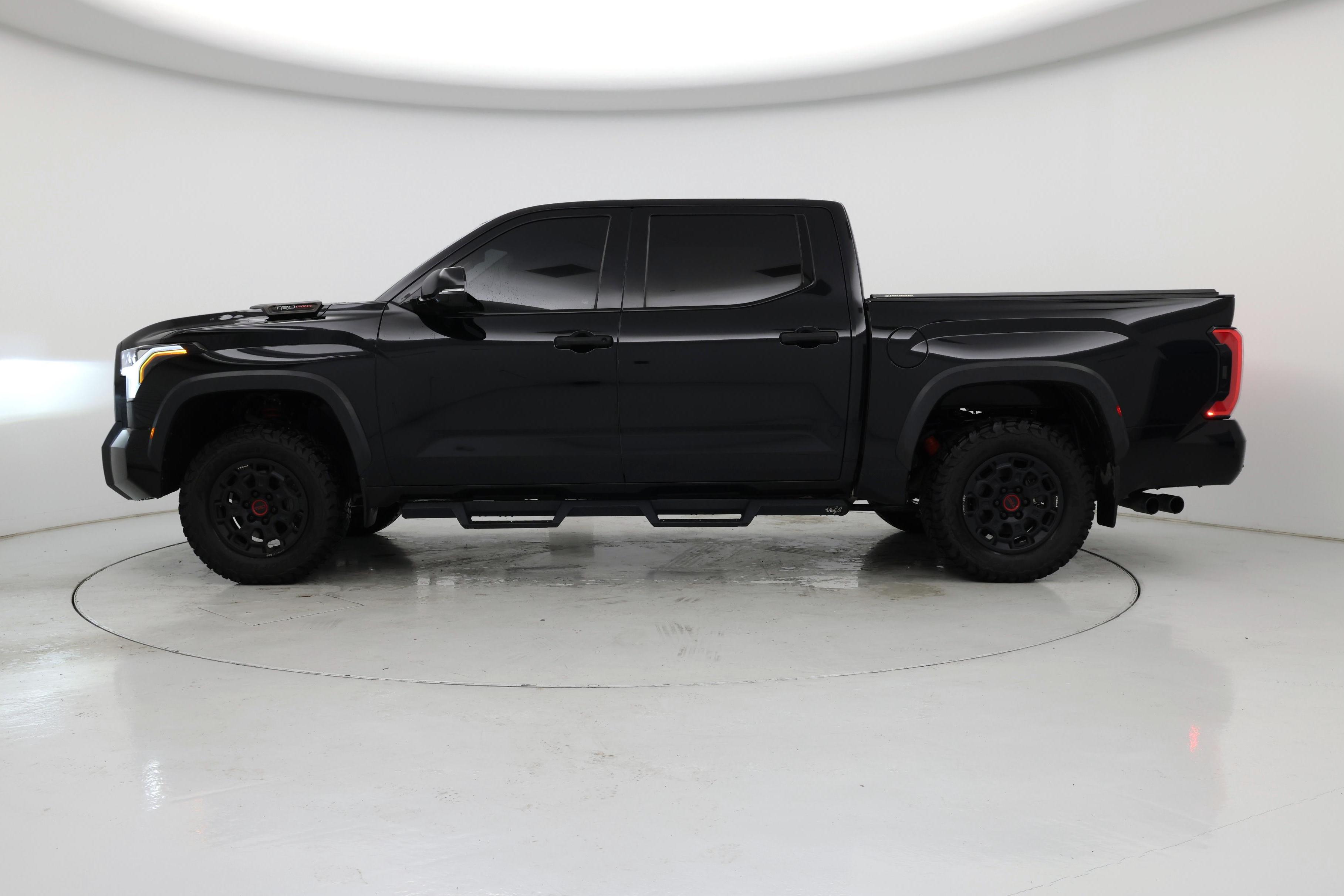 Thumbnail: 2023 Toyota Tundra - 3