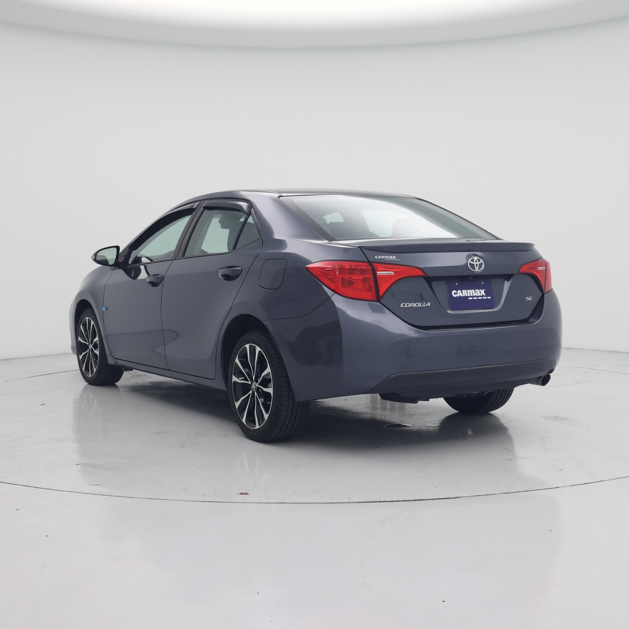 Thumbnail: 2017 Toyota Corolla - 2