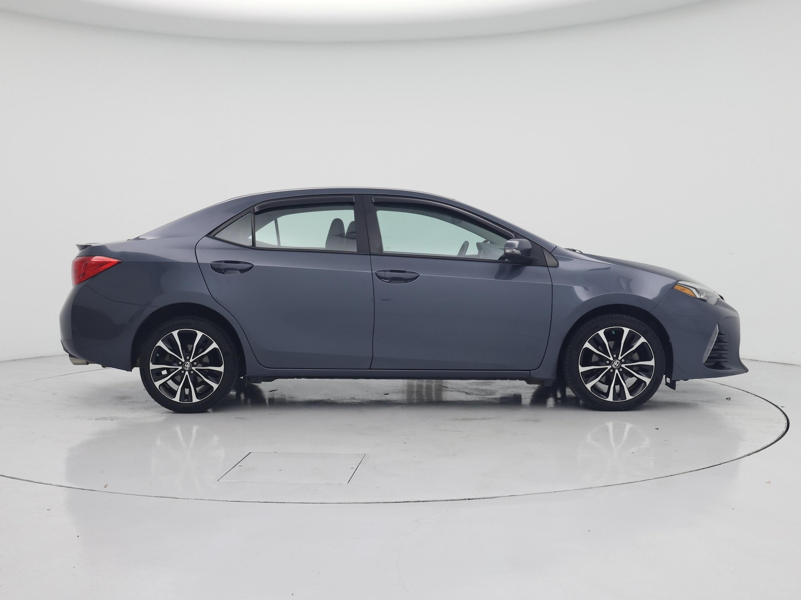 2017 Toyota Corolla SE - Photo 8