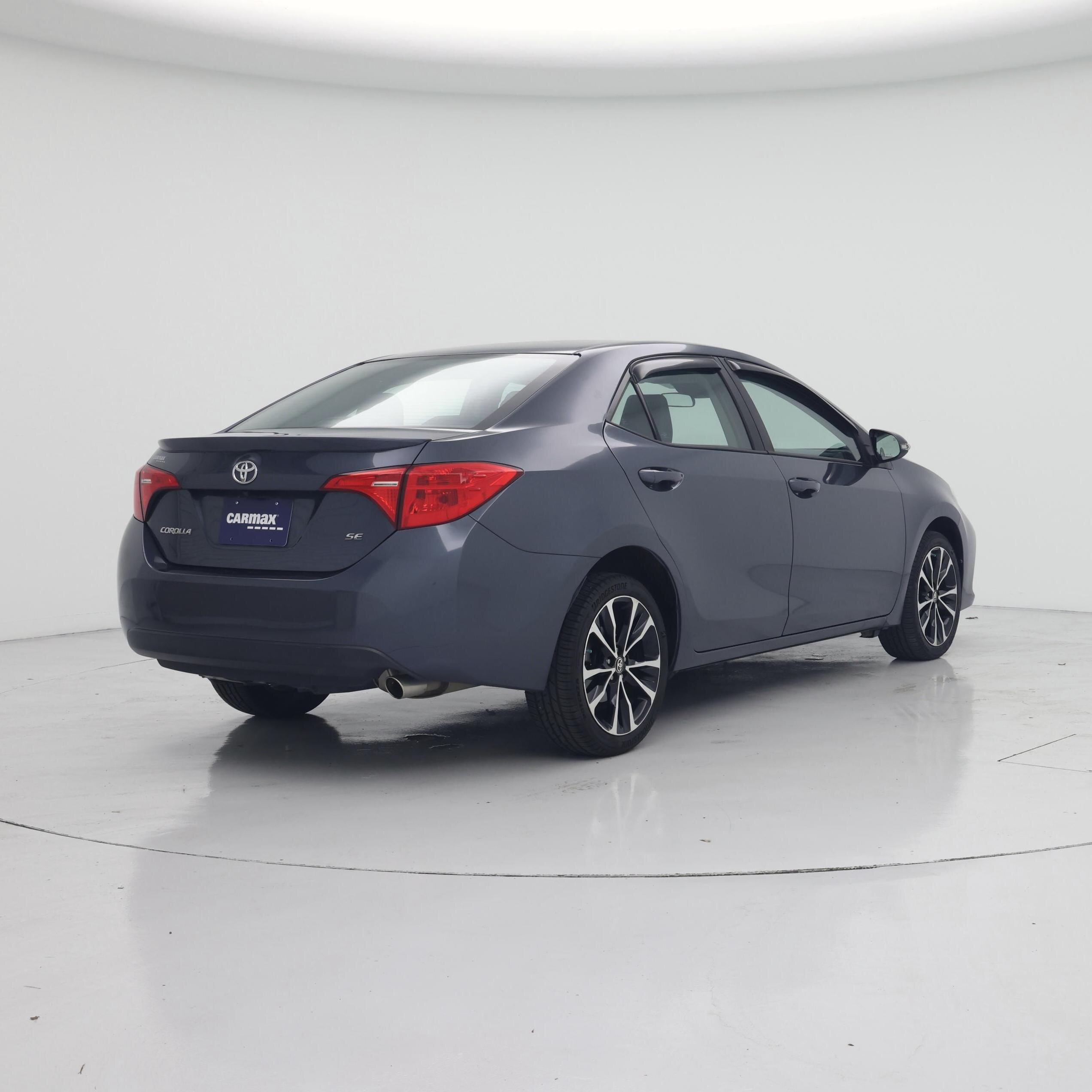 Thumbnail: 2017 Toyota Corolla - 8
