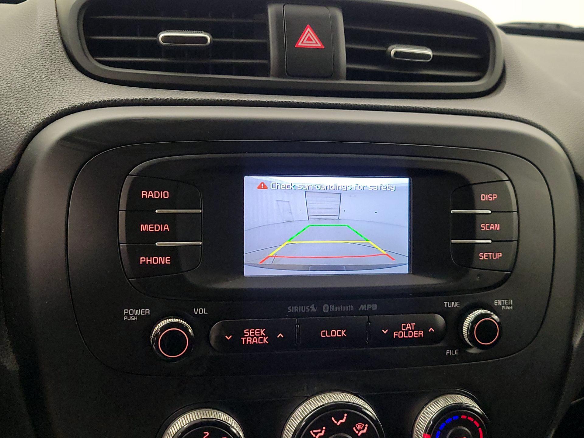 Thumbnail: 2016 Kia Soul - 14
