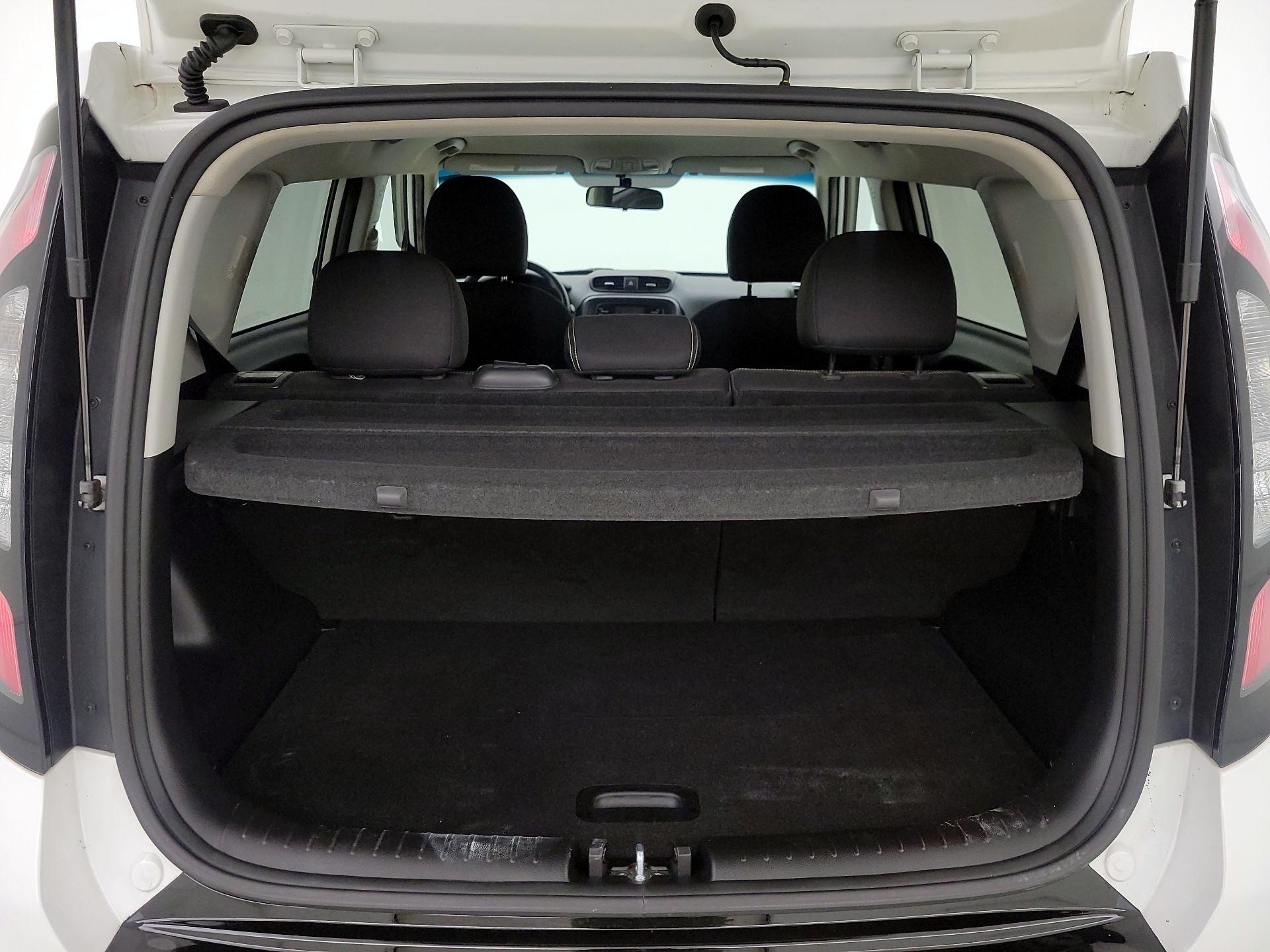Thumbnail: 2016 Kia Soul - 20