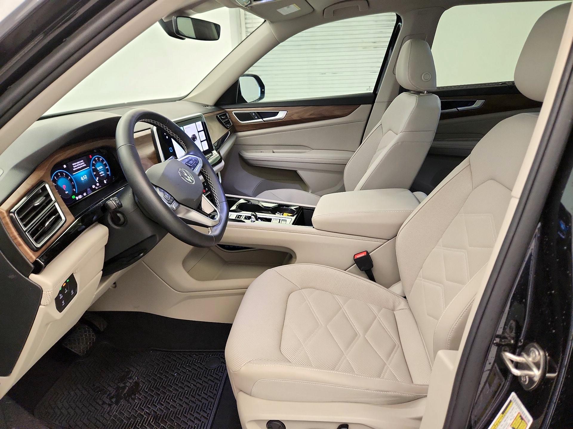 Thumbnail: 2025 Volkswagen Atlas - 11
