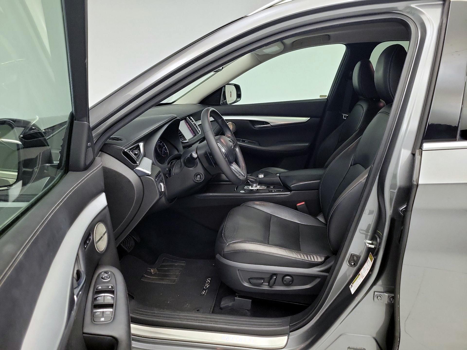 Thumbnail: 2019 INFINITI QX50 - 11