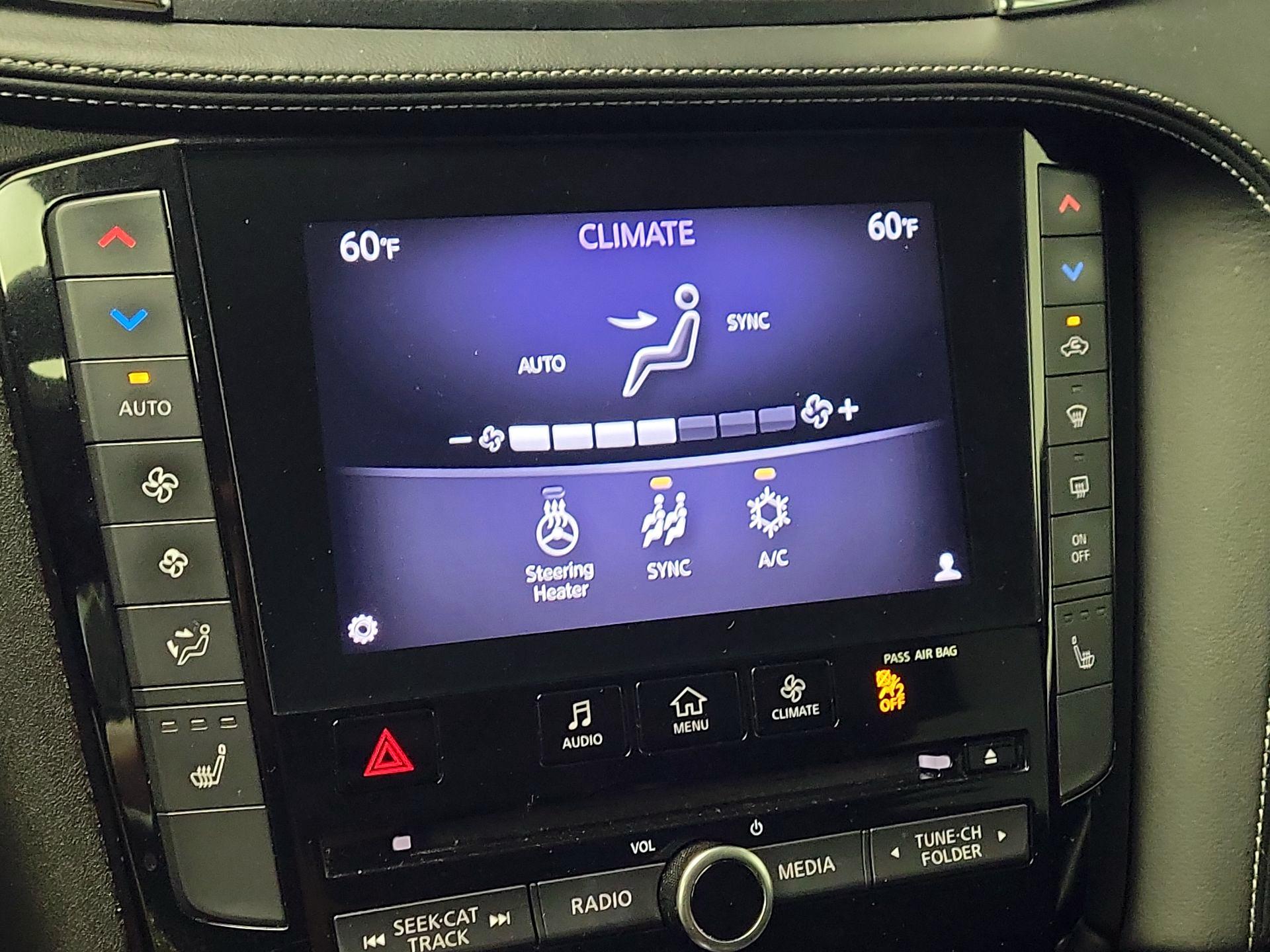 Thumbnail: 2019 INFINITI QX50 - 17