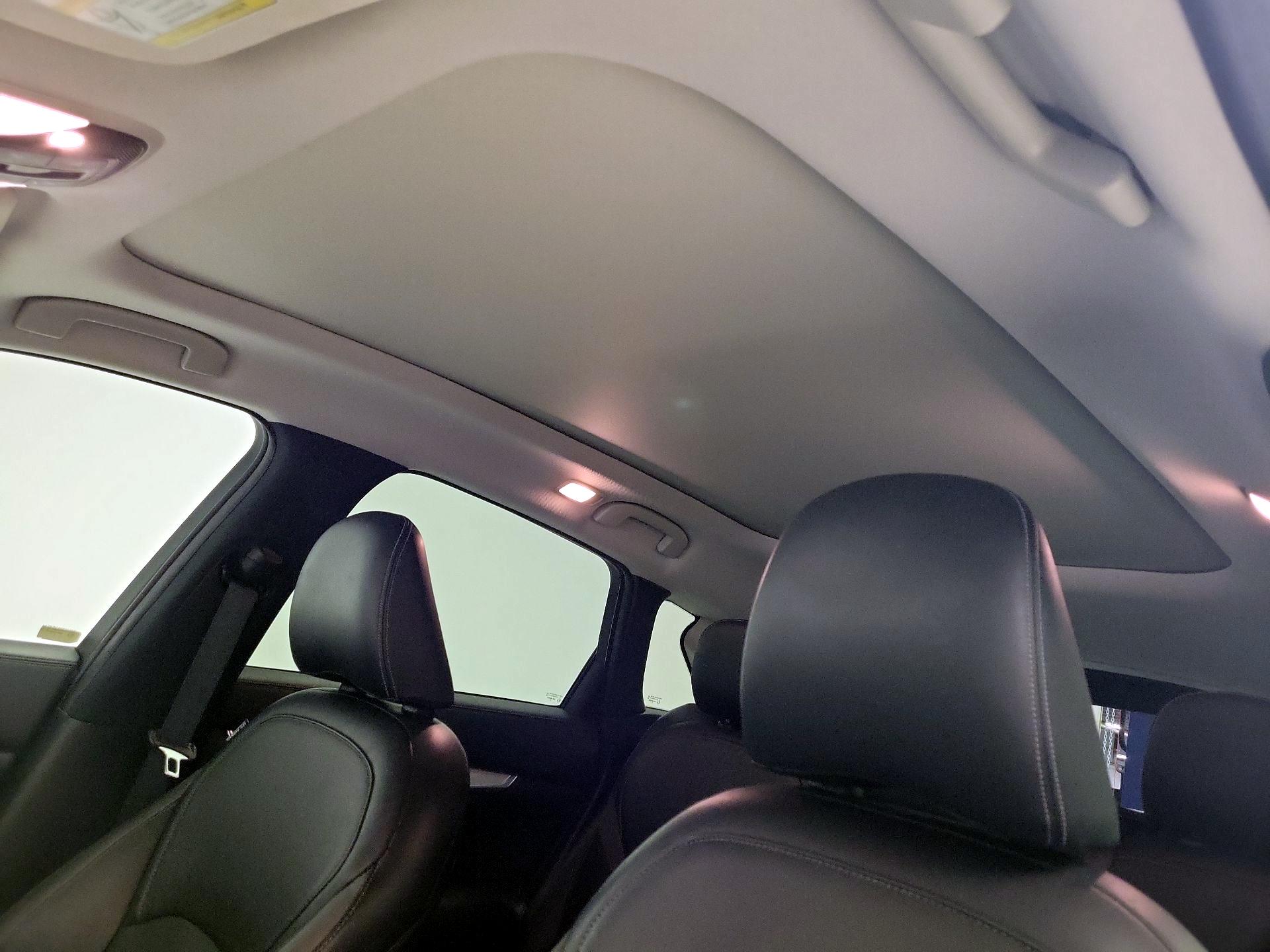 Thumbnail: 2019 INFINITI QX50 - 20