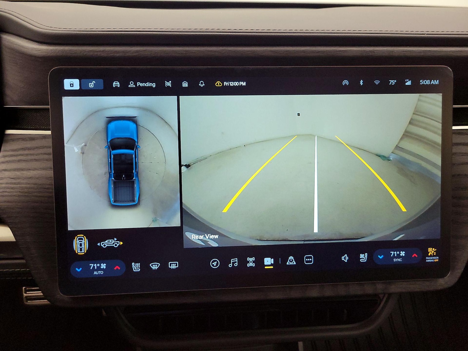 2023 Rivian R1T Adventure - Photo 15