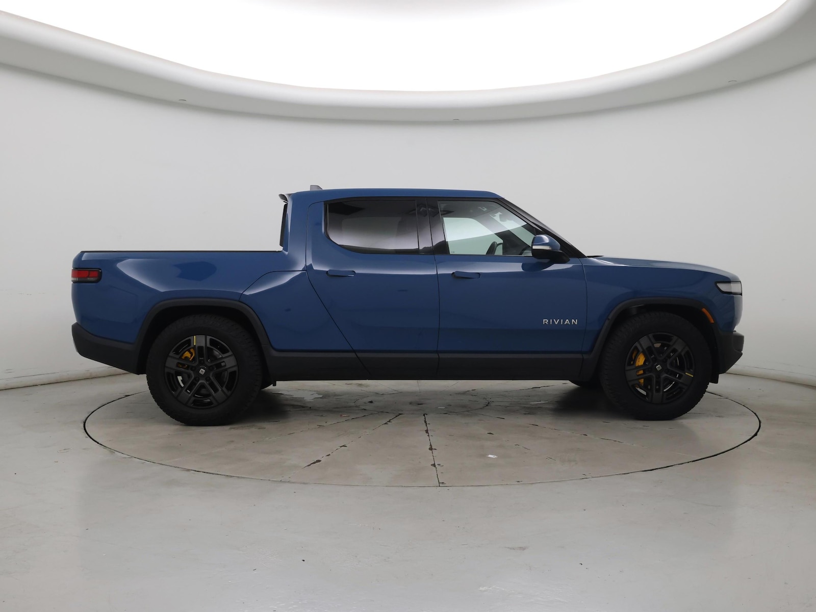 2023 Rivian R1T Adventure - Photo 8