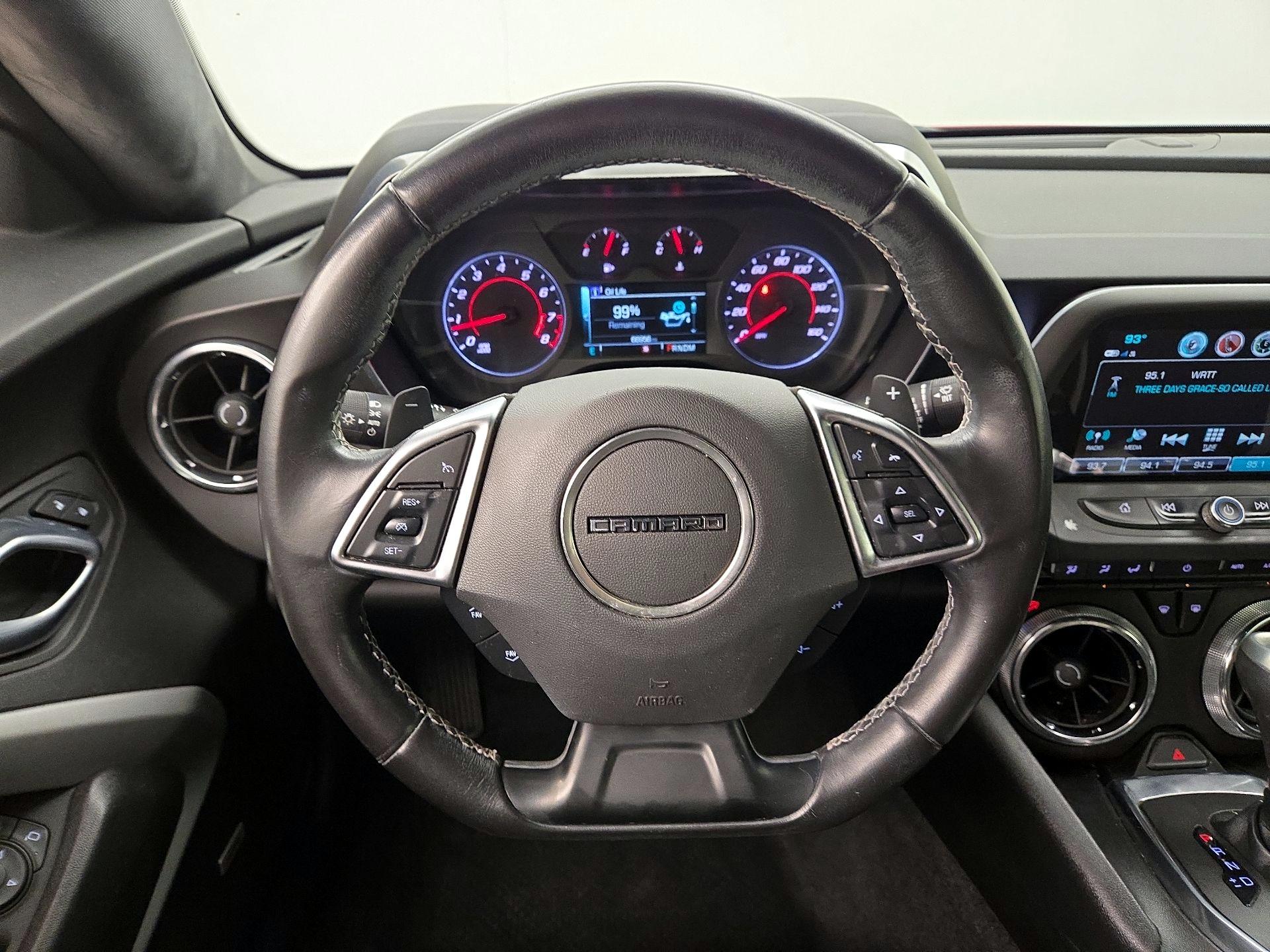 Thumbnail: 2018 Chevrolet Camaro - 10
