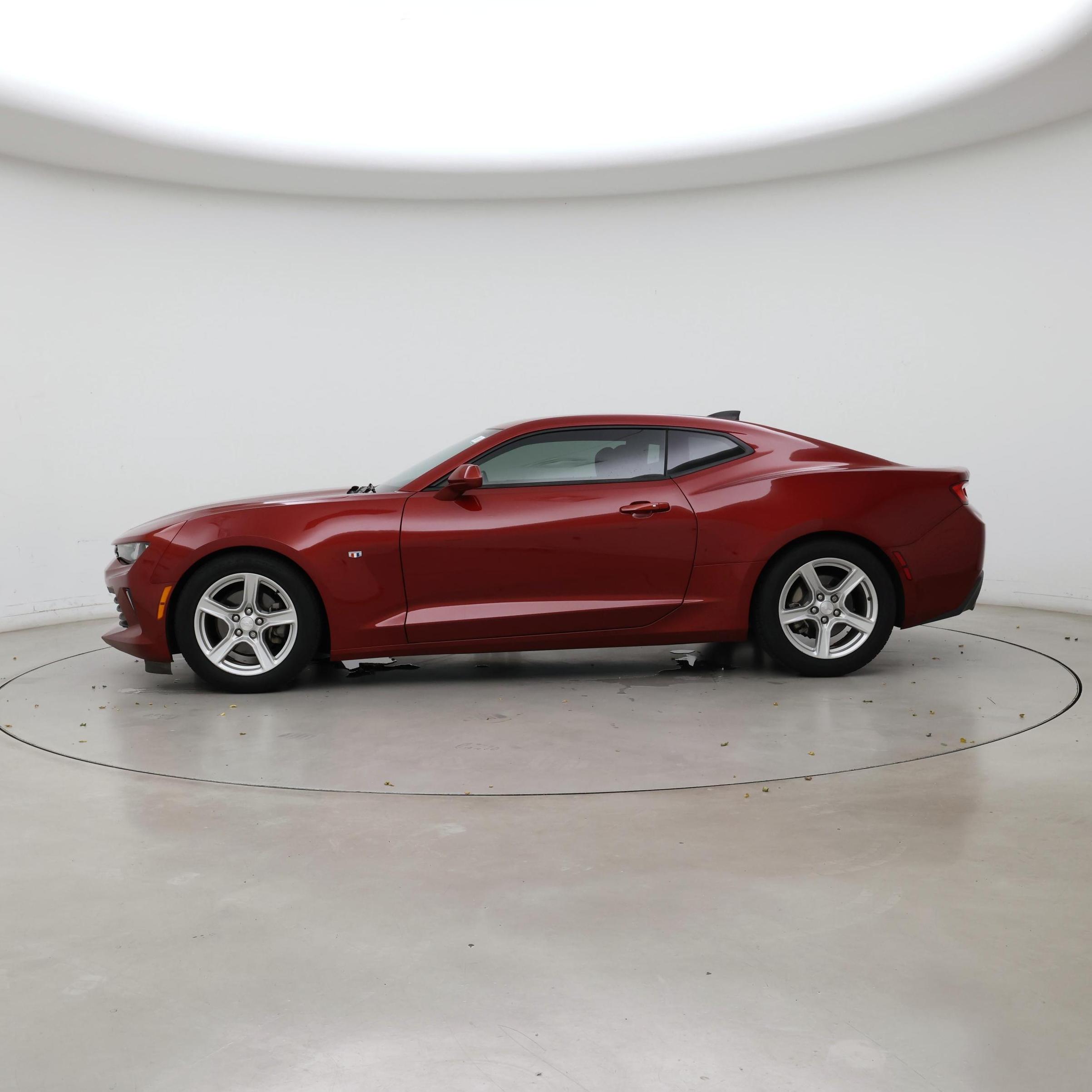 Thumbnail: 2018 Chevrolet Camaro - 3