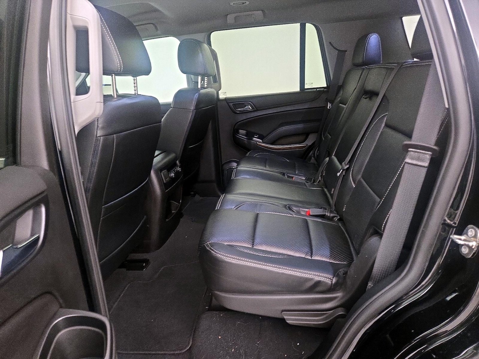 2019 Chevrolet Tahoe LS - Photo 19