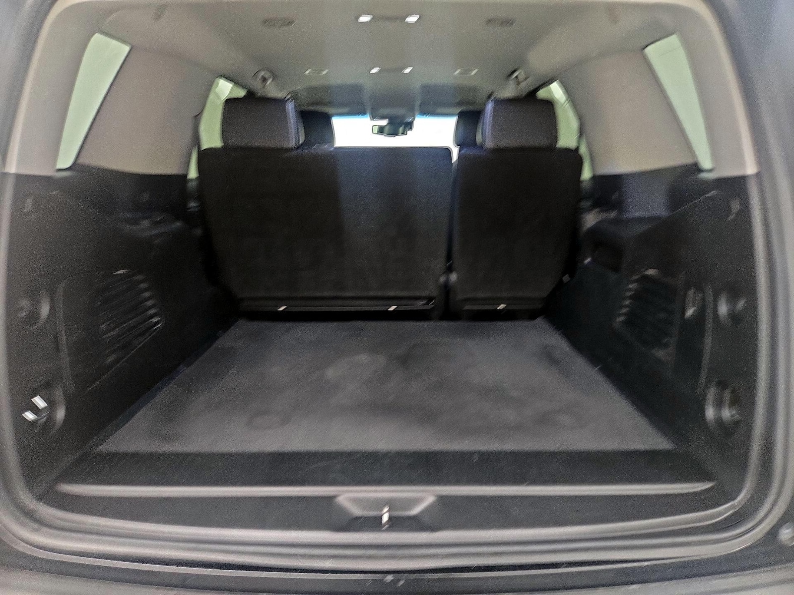 2019 Chevrolet Tahoe LS - Photo 20