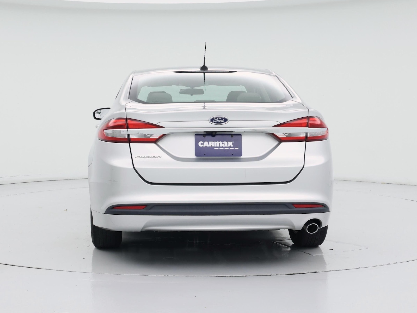 2018 Ford Fusion S - Photo 7