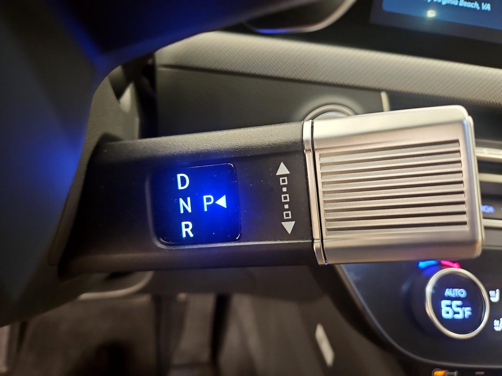2025 Hyundai Sonata Hybrid Limited - Photo 19