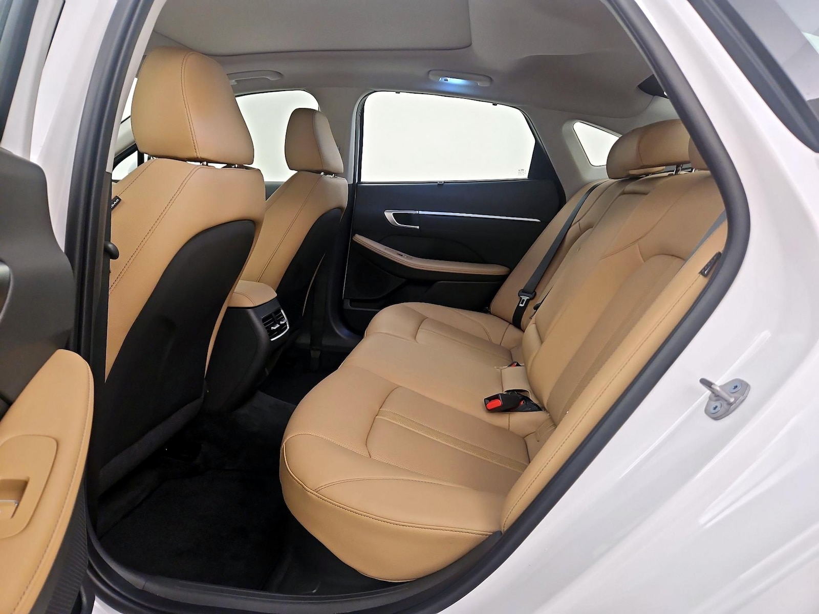 2025 Hyundai Sonata Hybrid Limited - Photo 22