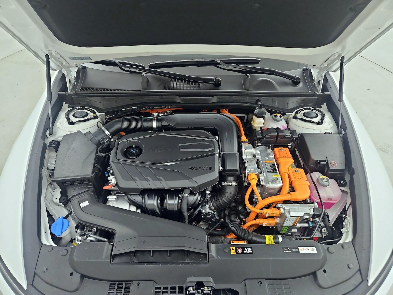 2025 Hyundai Sonata Hybrid Limited - Photo 24