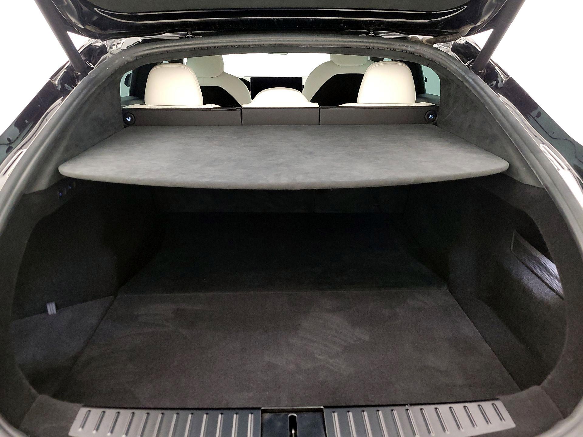 Thumbnail: 2021 Tesla Model S - 19