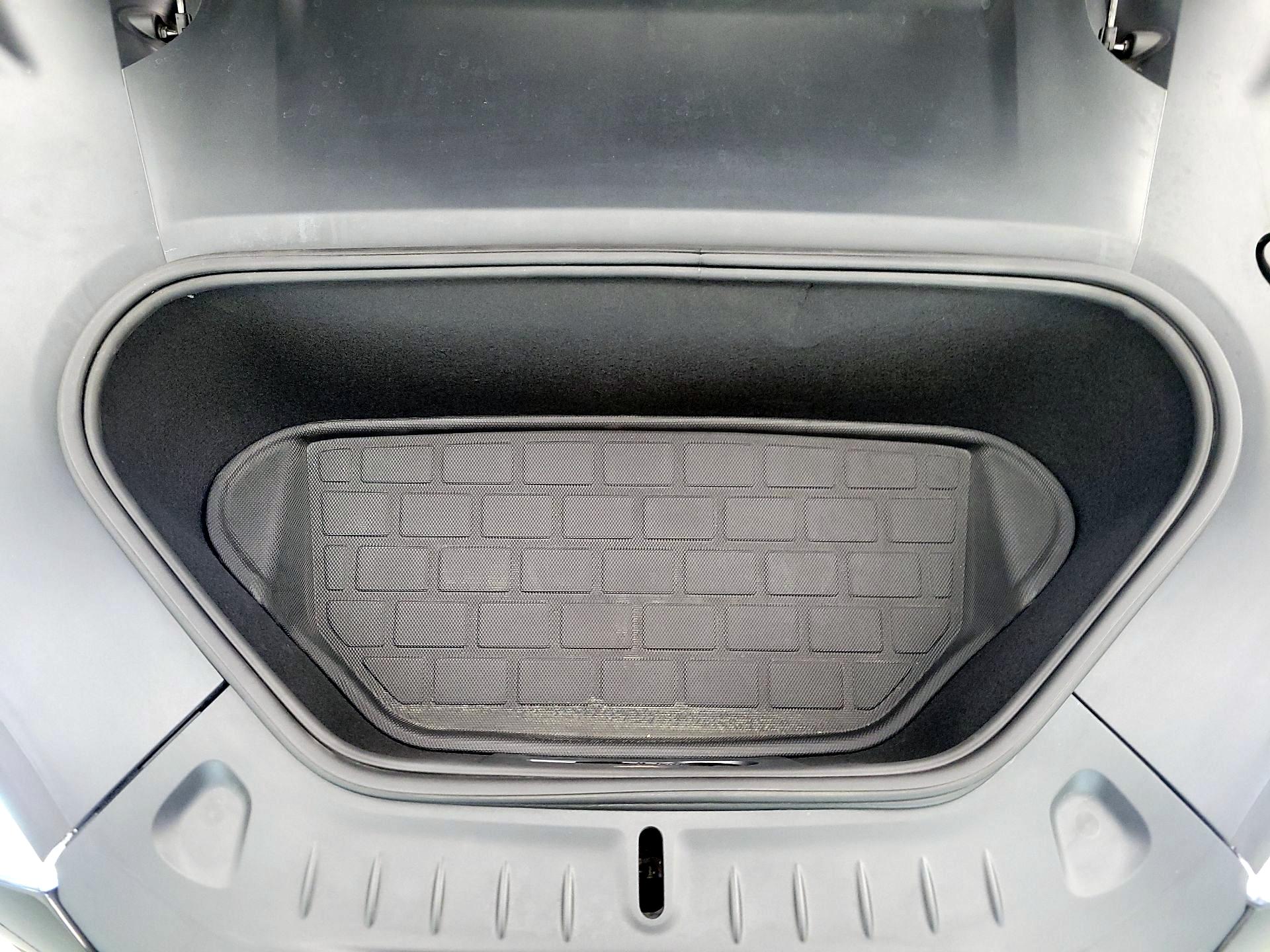Thumbnail: 2021 Tesla Model S - 20