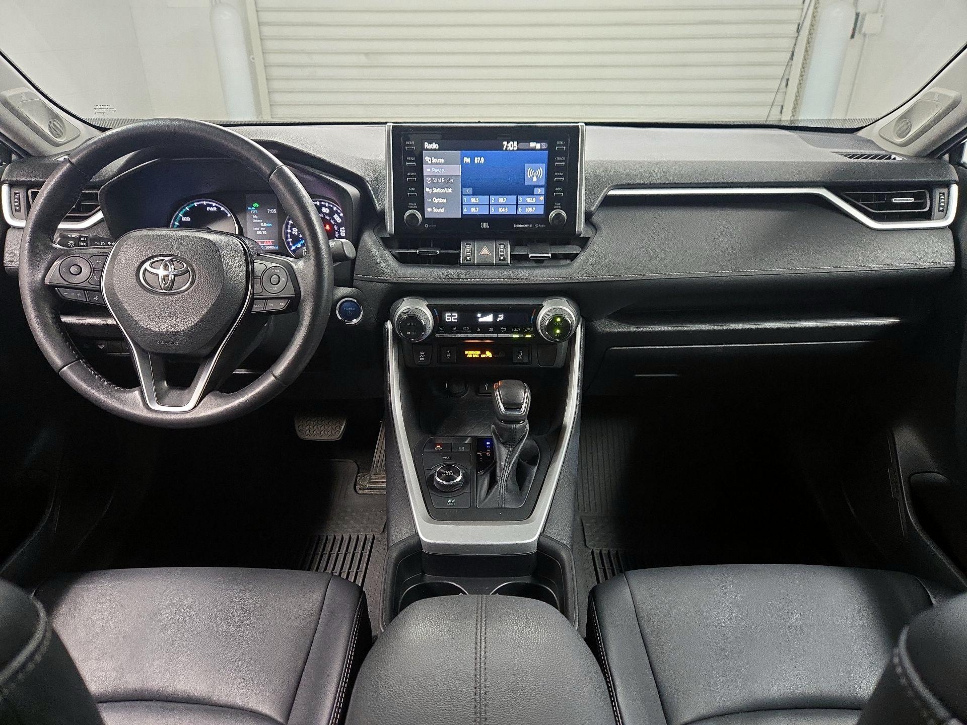 Thumbnail: 2021 Toyota RAV4 - 9