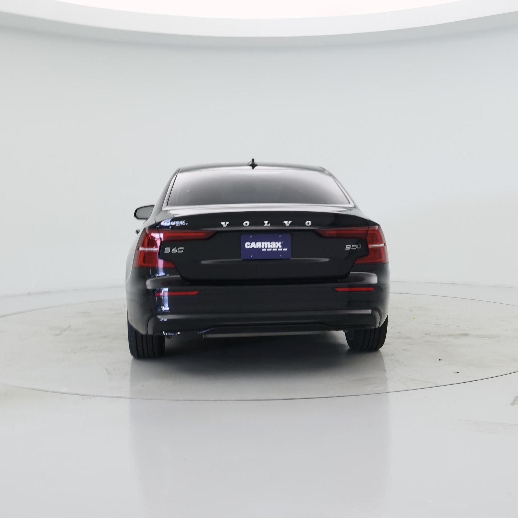 Thumbnail: 2024 Volvo S60 - 6