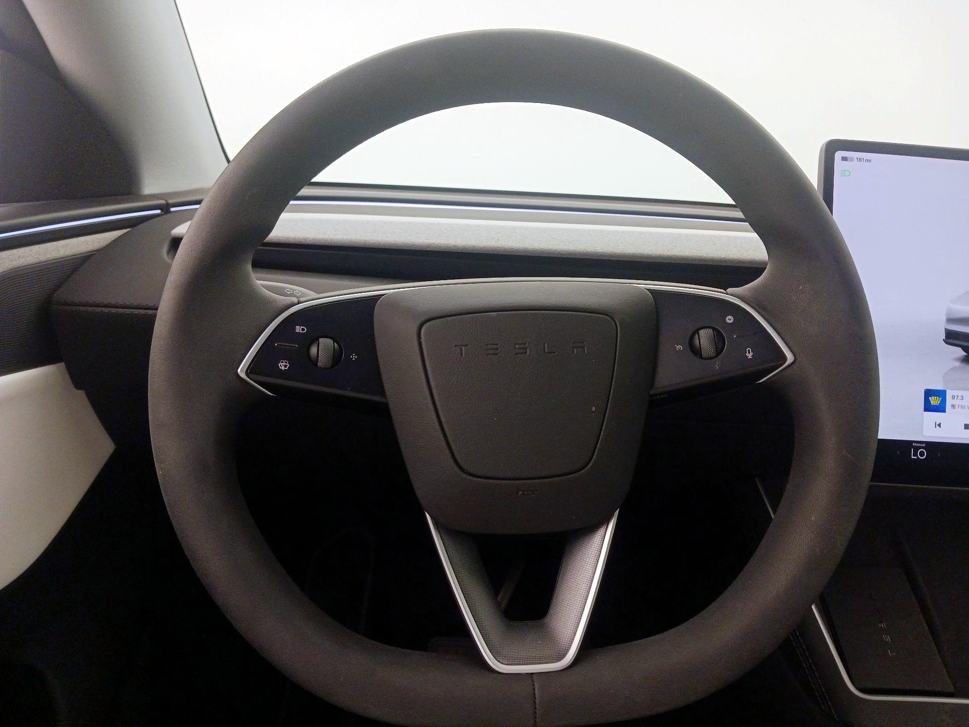 Thumbnail: 2026 Tesla Model Y - 10