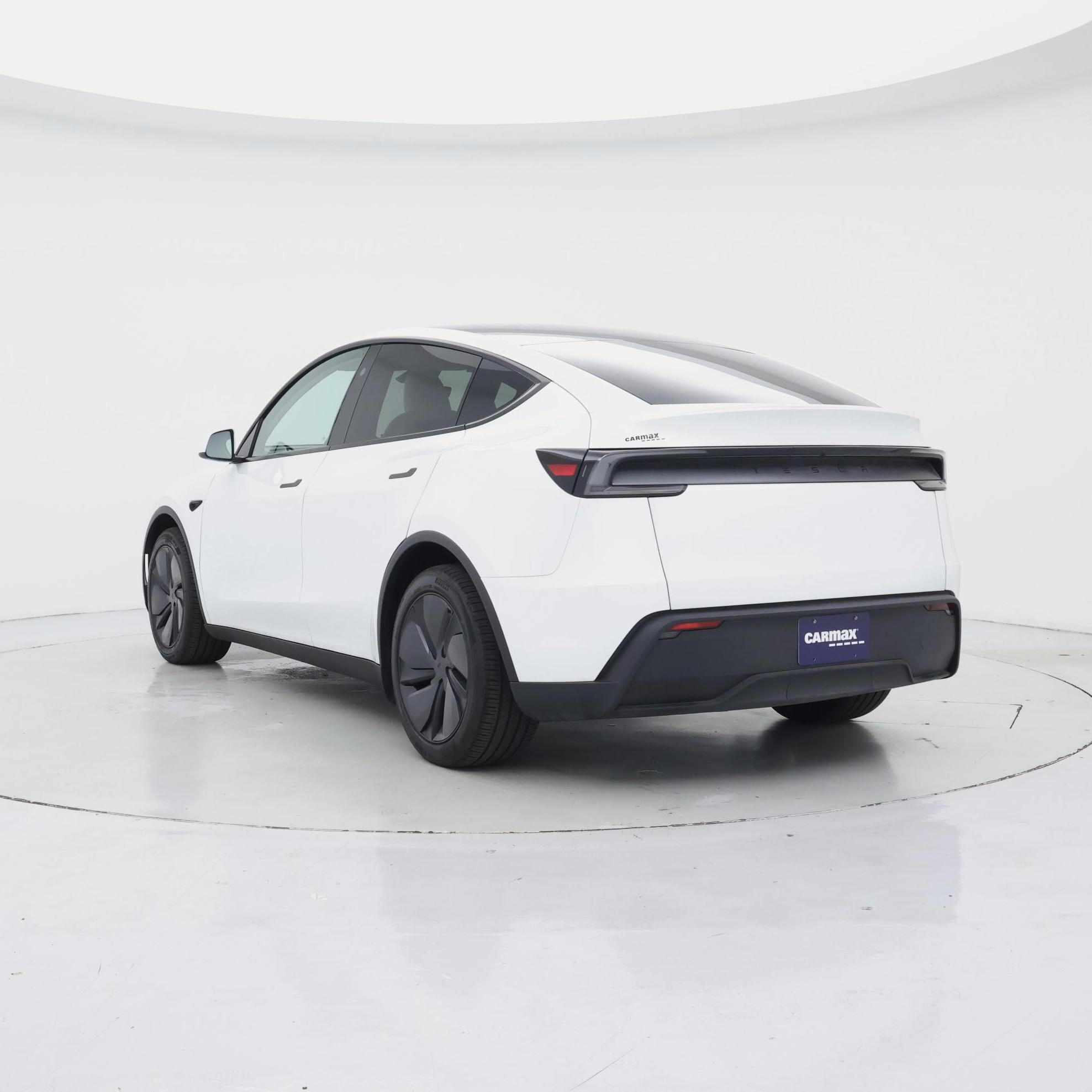 Thumbnail: 2026 Tesla Model Y - 2