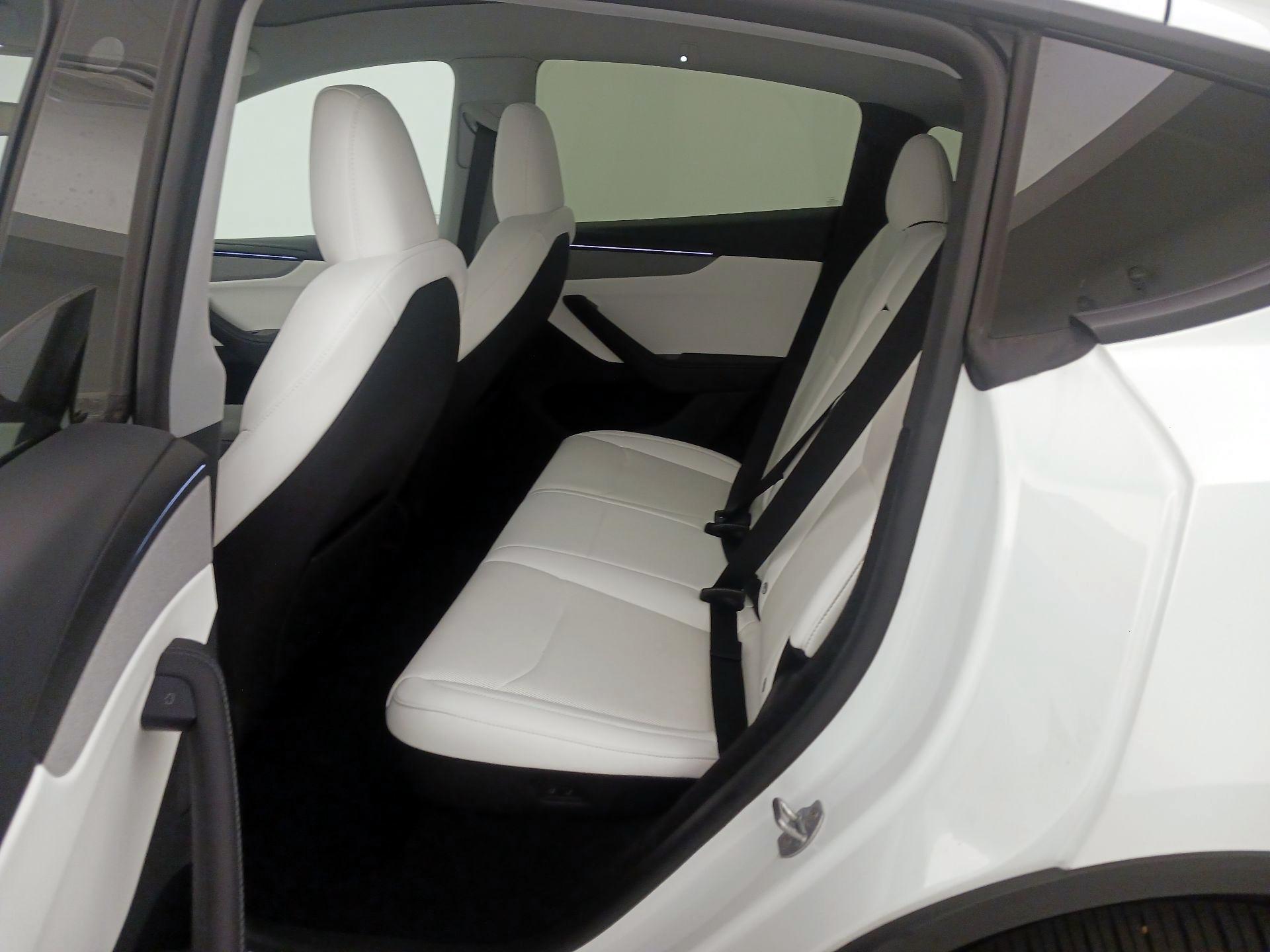 Thumbnail: 2026 Tesla Model Y - 20