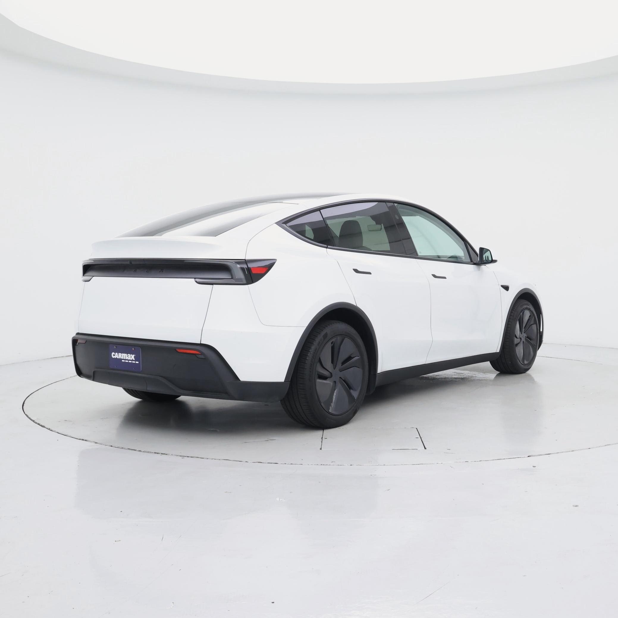 Thumbnail: 2026 Tesla Model Y - 8