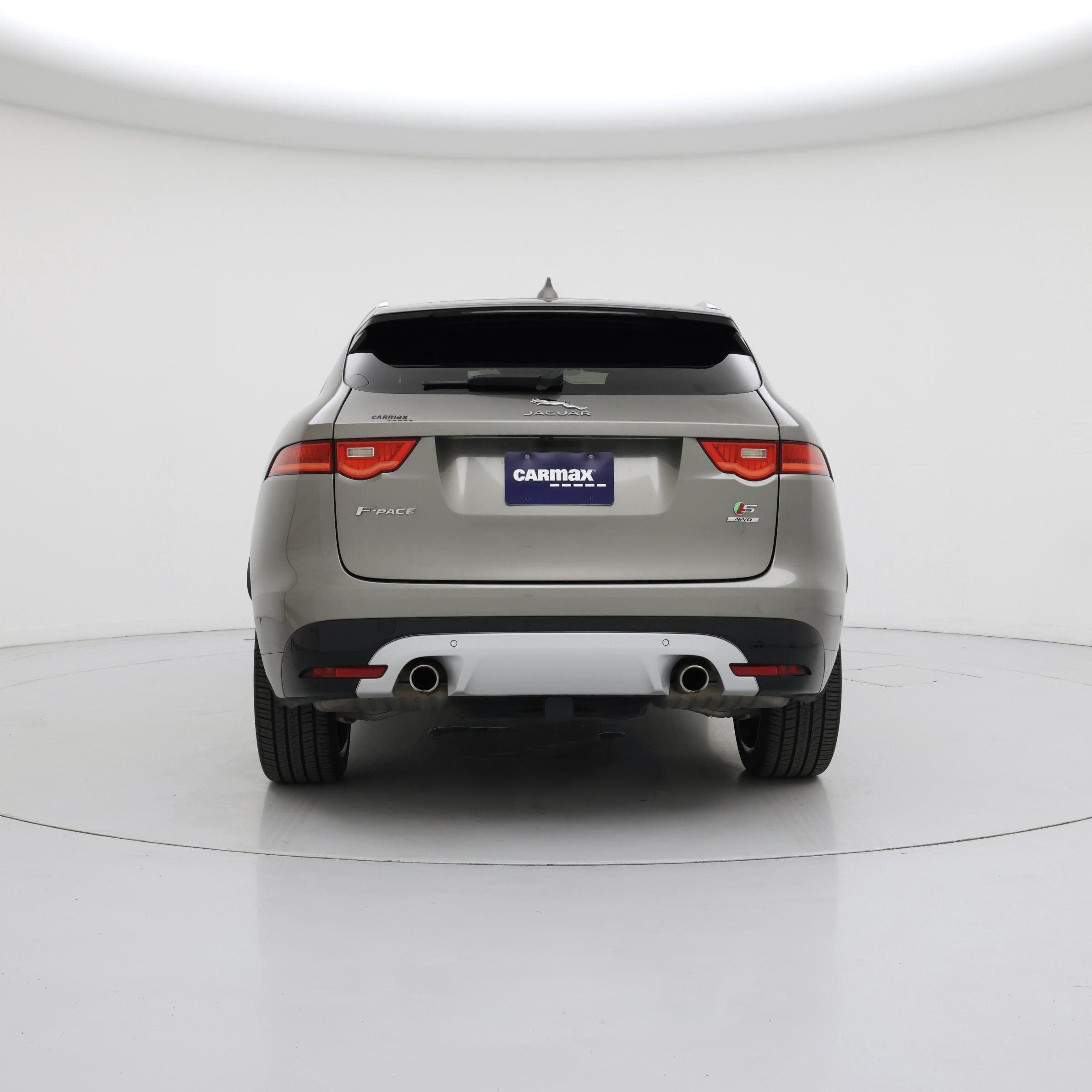 Thumbnail: 2019 Jaguar F-Pace - 6