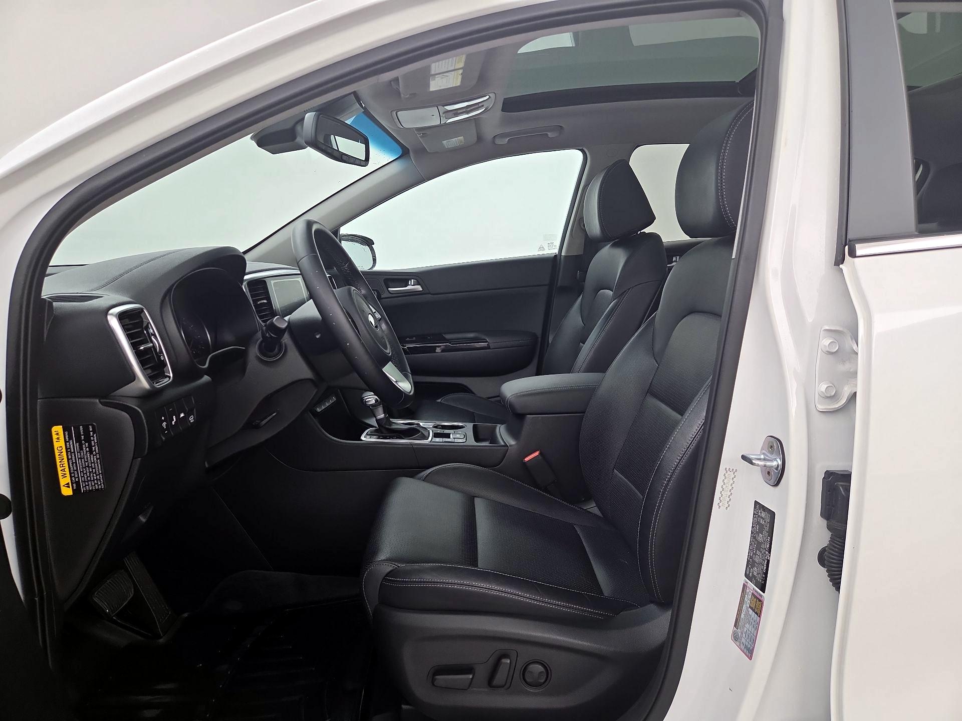 Thumbnail: 2020 Kia Sportage - 11